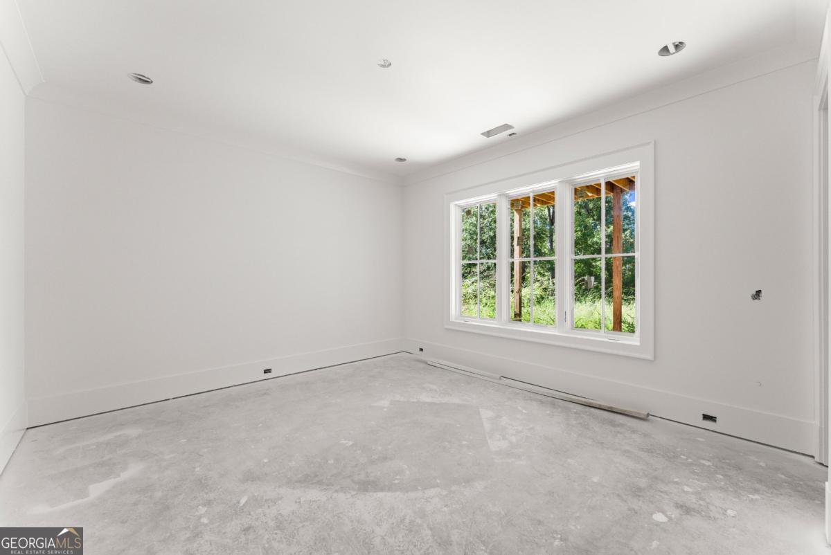 5071 Kings Close Property Photo 18