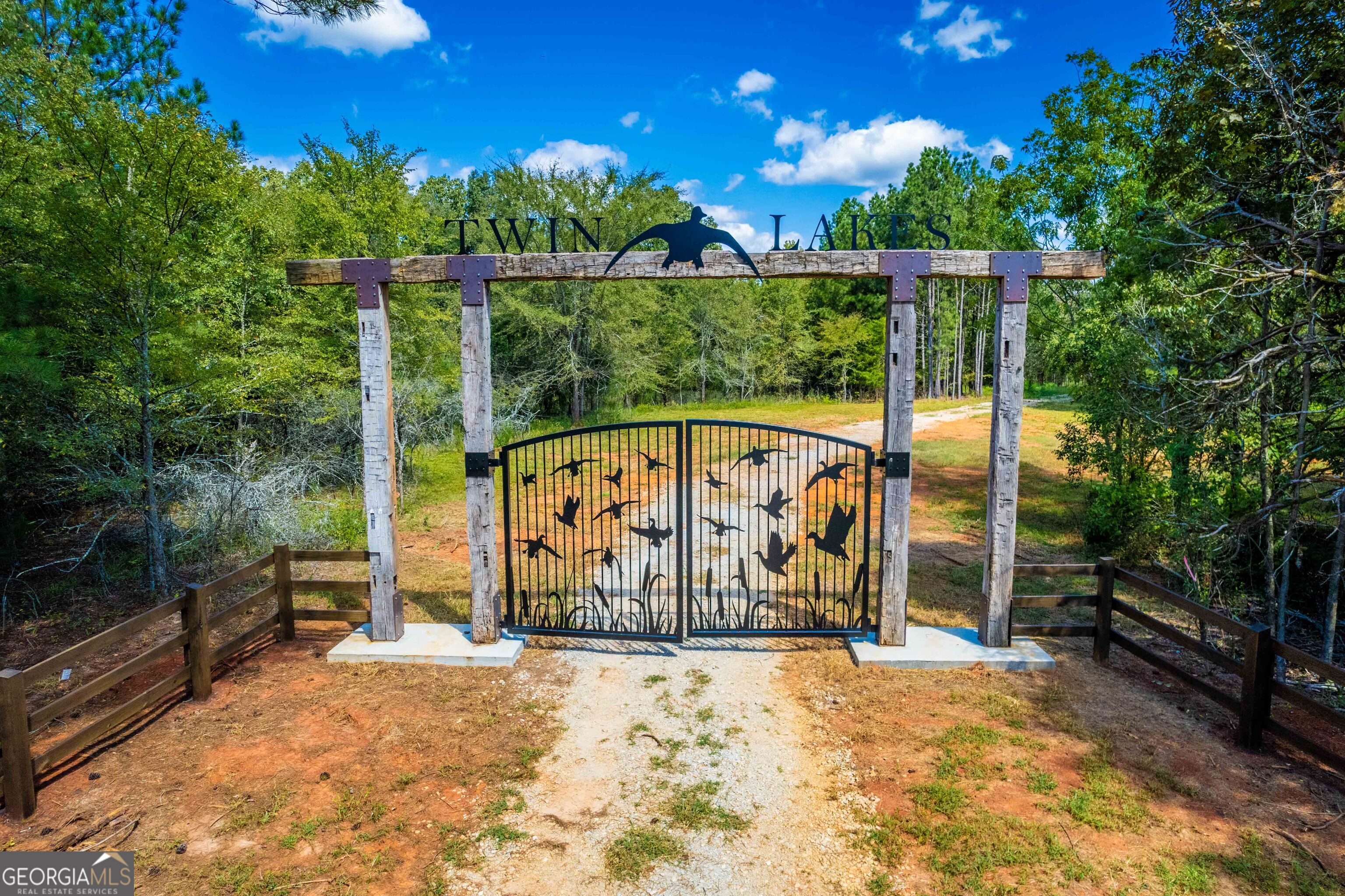 2688 Calhoun Falls Highway Property Photo 1