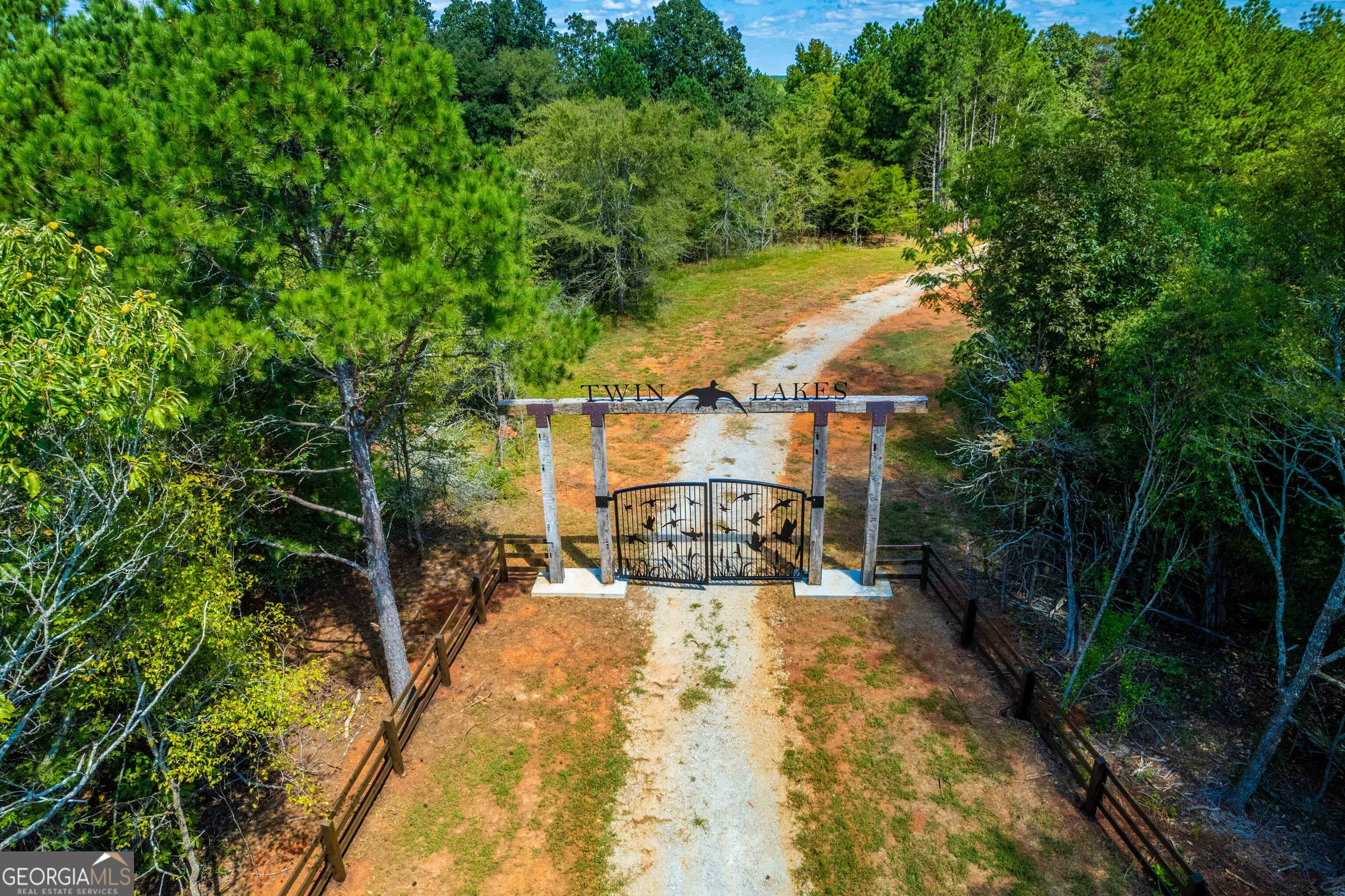 2688 Calhoun Falls Highway Property Photo 5
