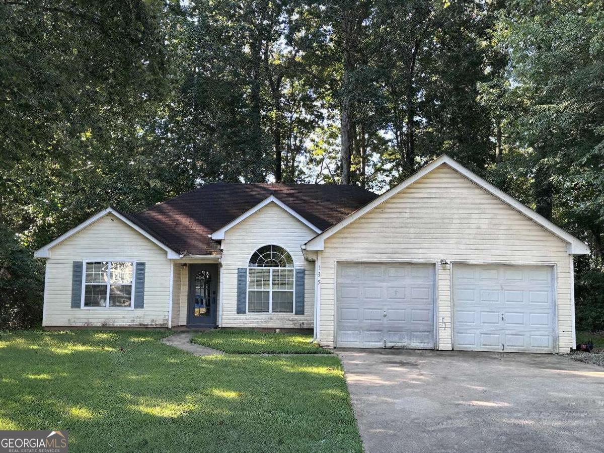 135 Aberdeen Court Property Photo 1