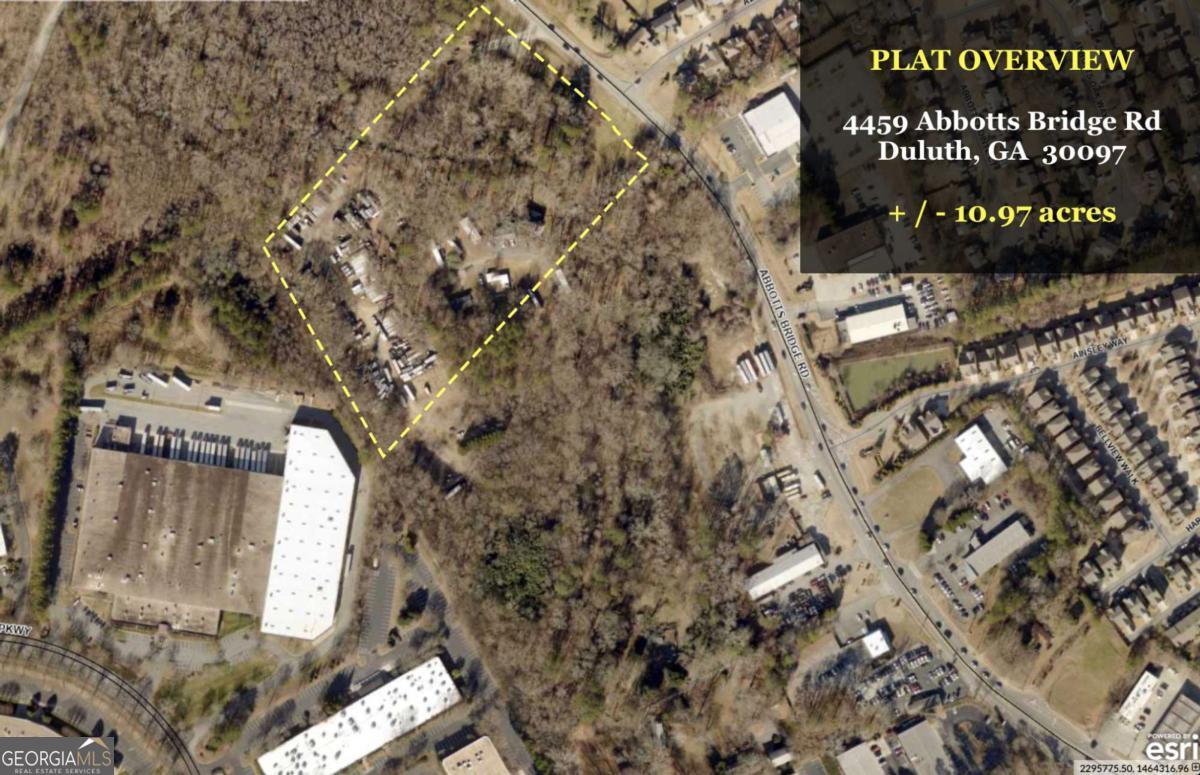 4349 Abbotts Bridge Road Property Photo 2