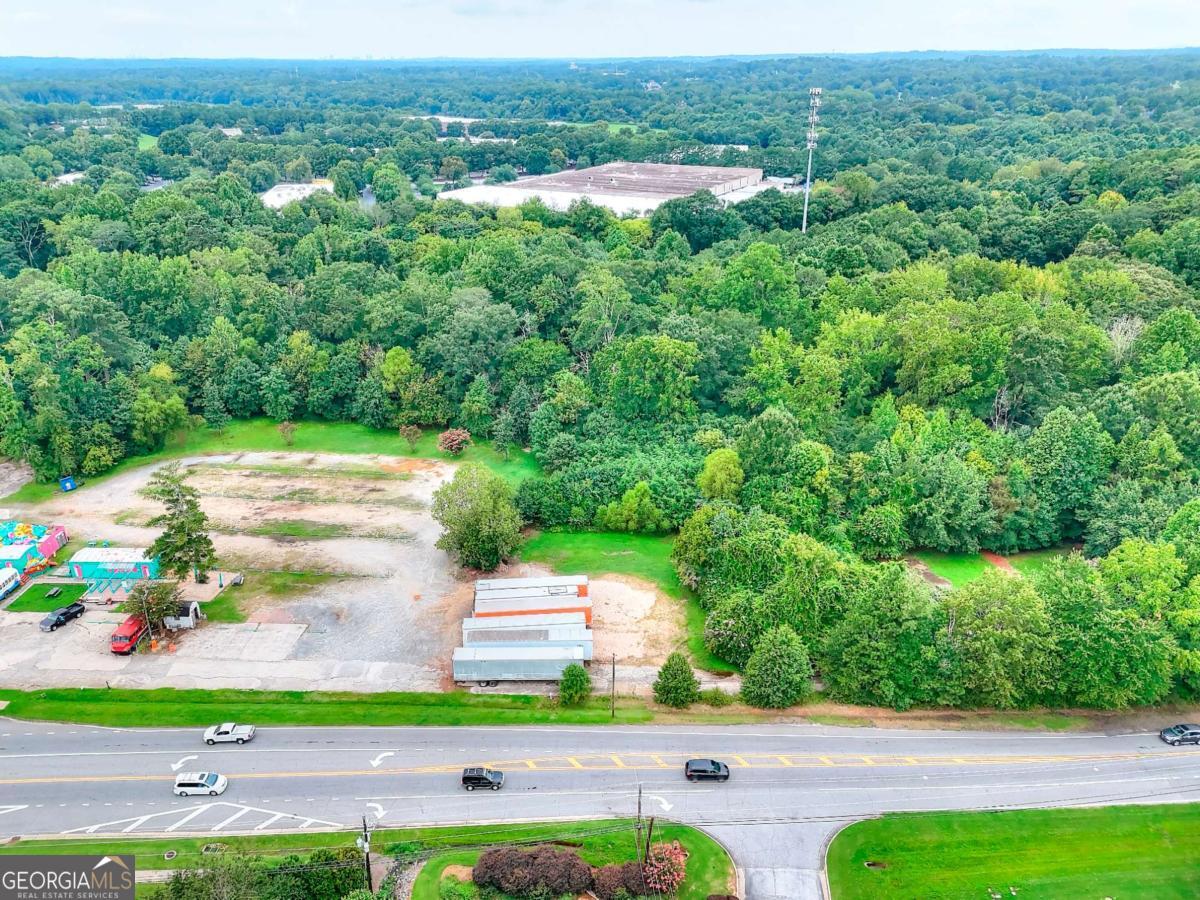 4349 Abbotts Bridge Road Property Photo 12