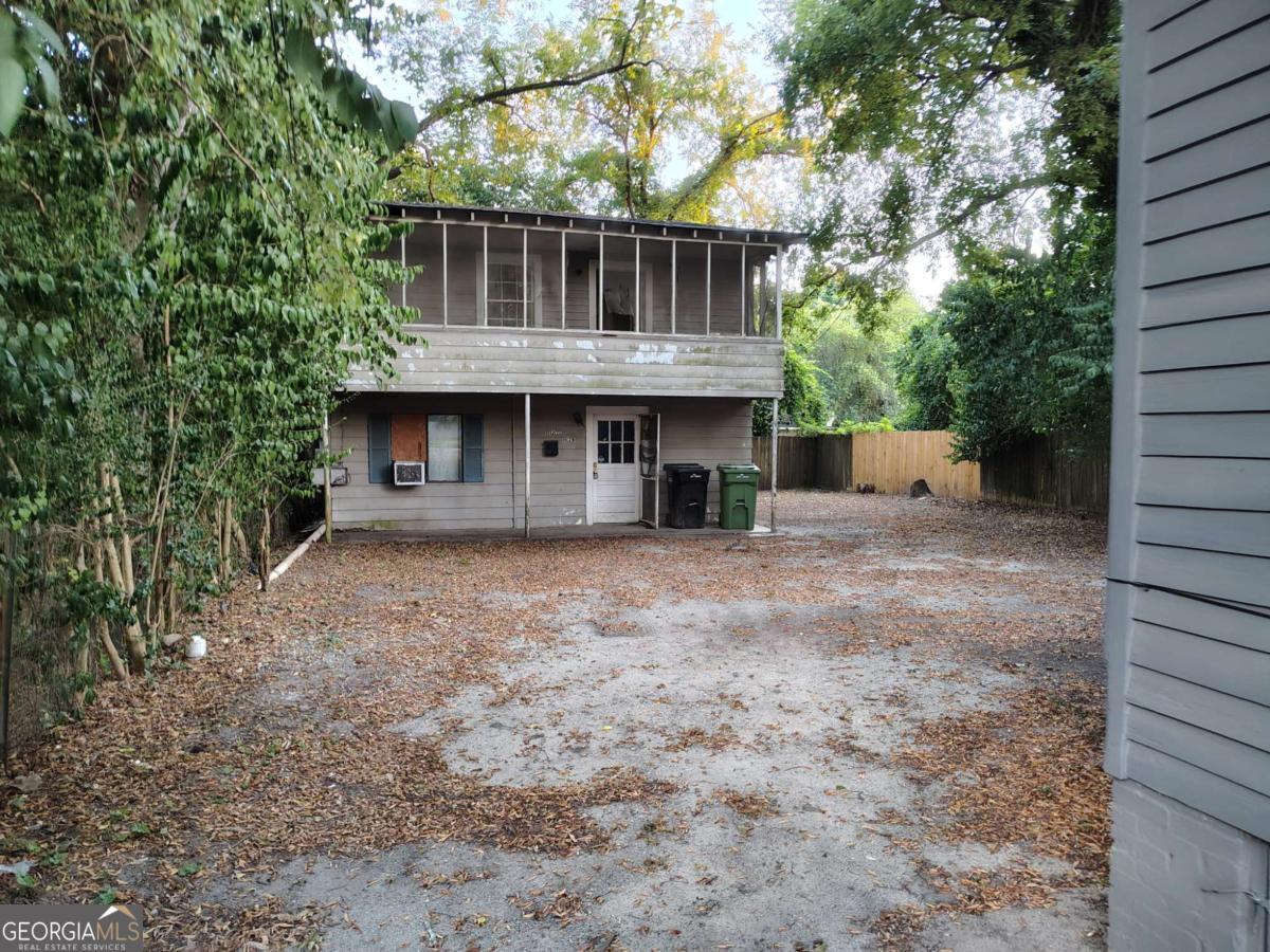 1112 32nd Street Property Photo 4
