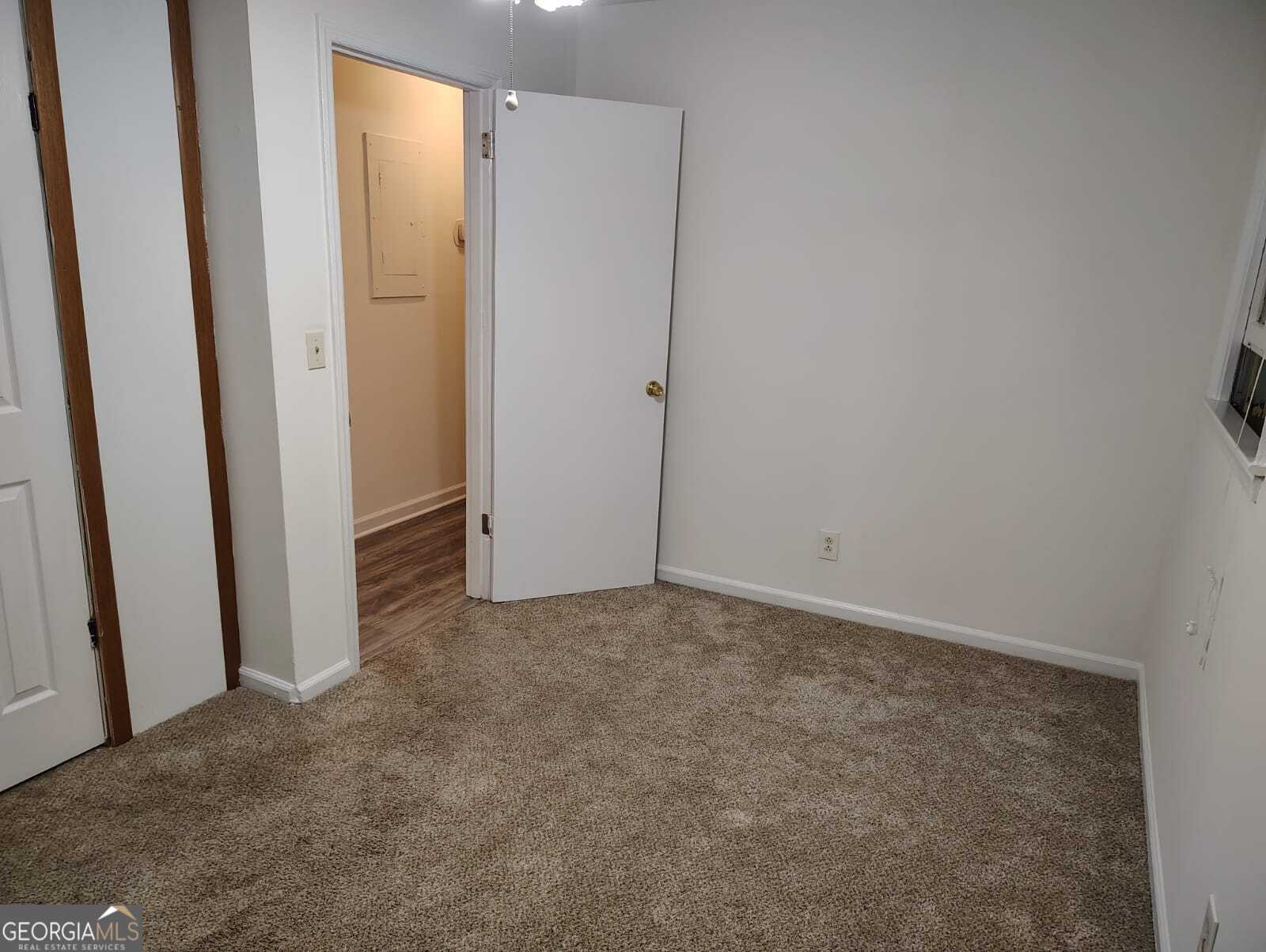 4830 17th Avenue Property Photo 8