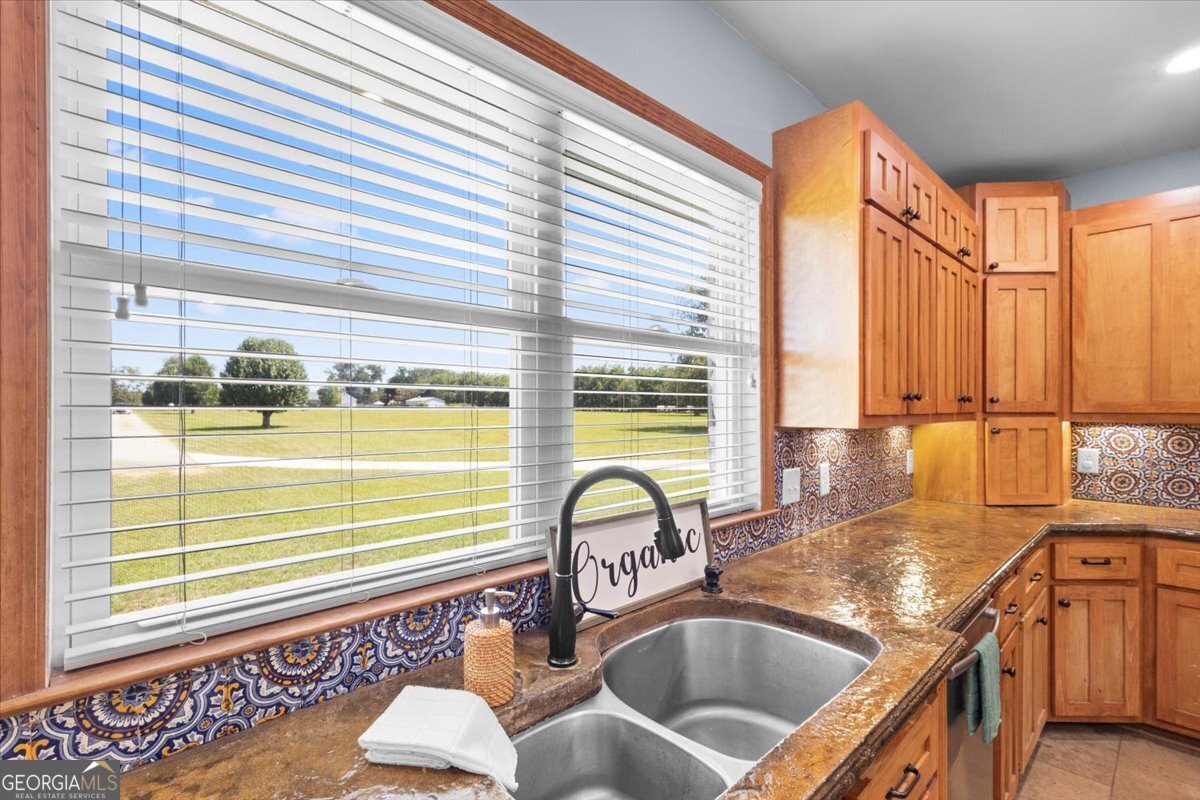 156 Orion Way Property Photo 30