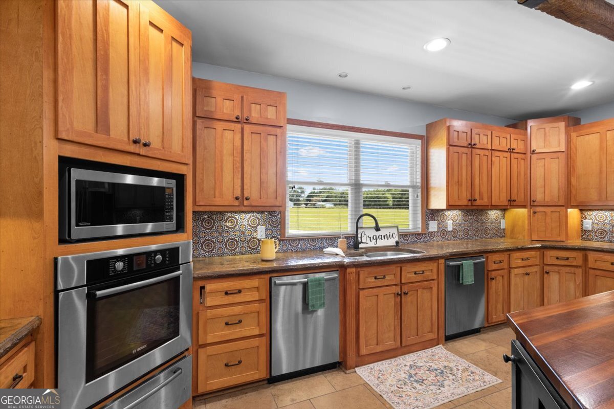 156 Orion Way Property Photo 34