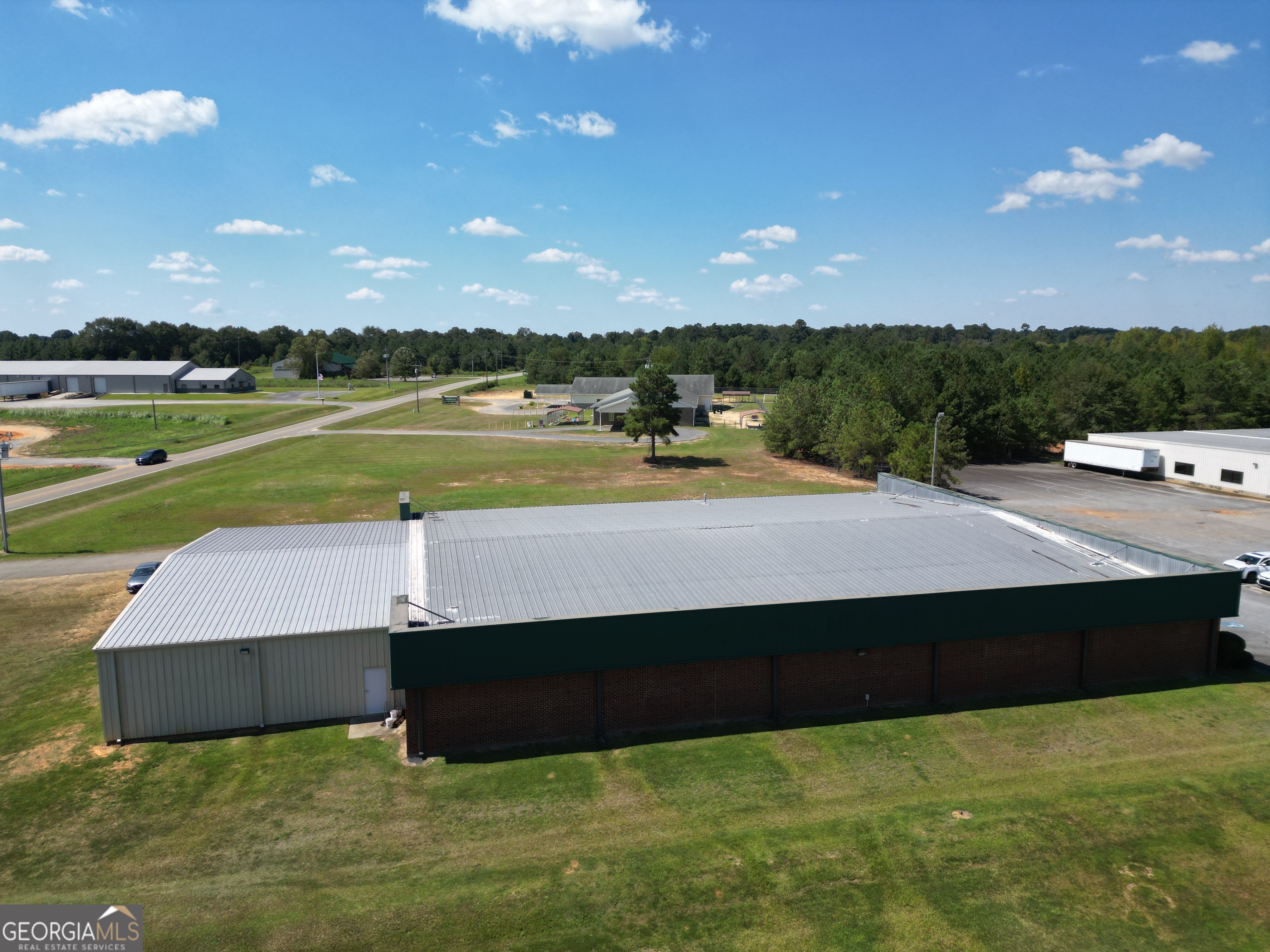 106 Bowling Lane Property Photo 3