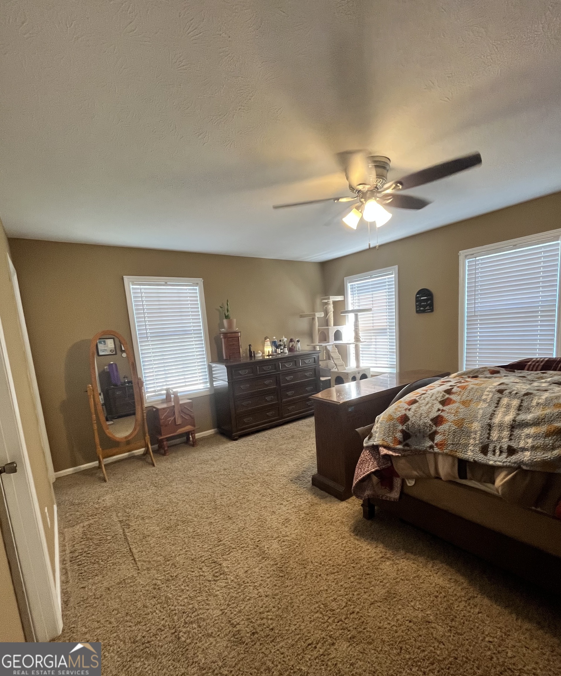 604 Farris Boulevard Property Photo 13