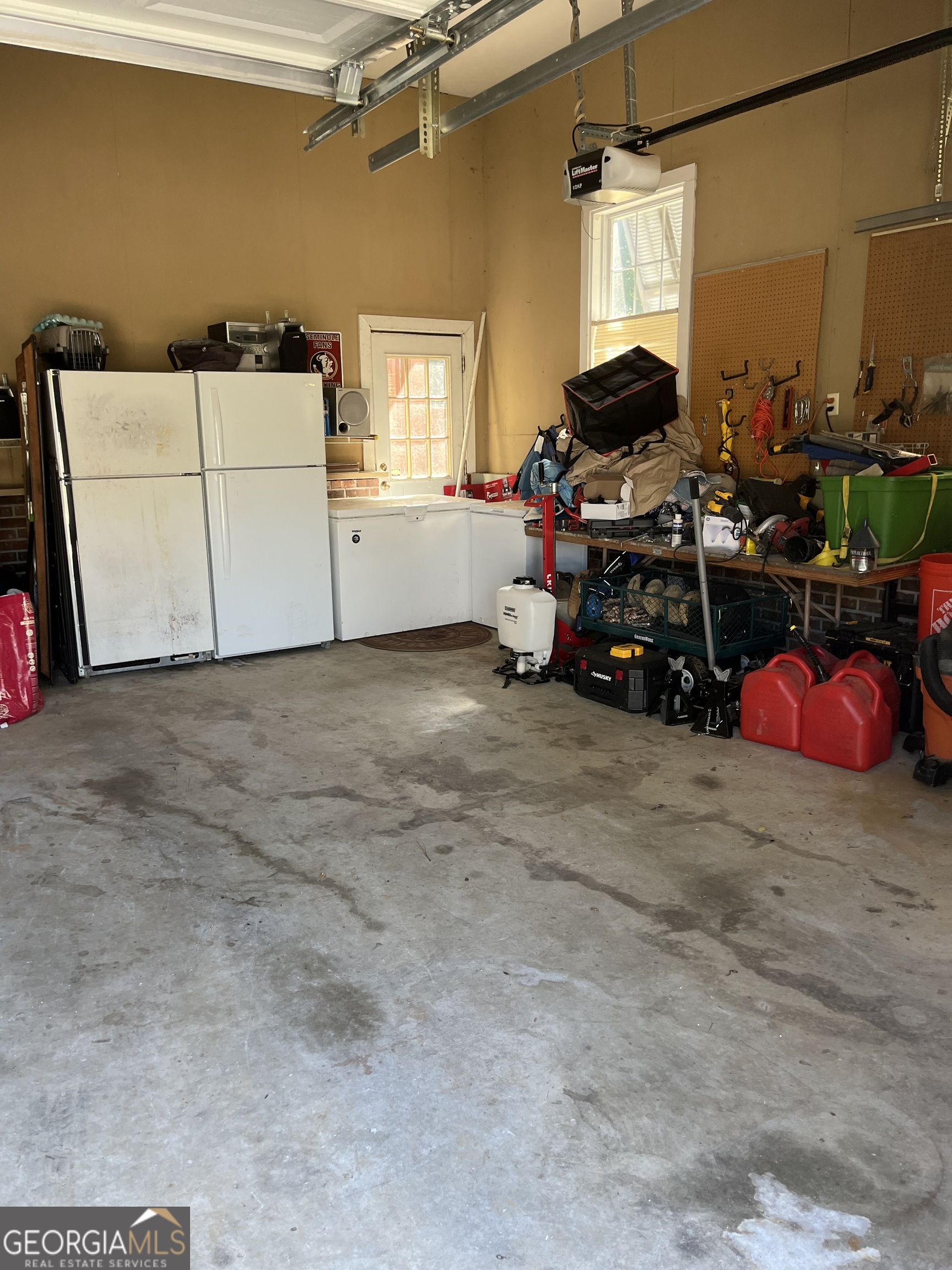 604 Farris Boulevard Property Photo 26