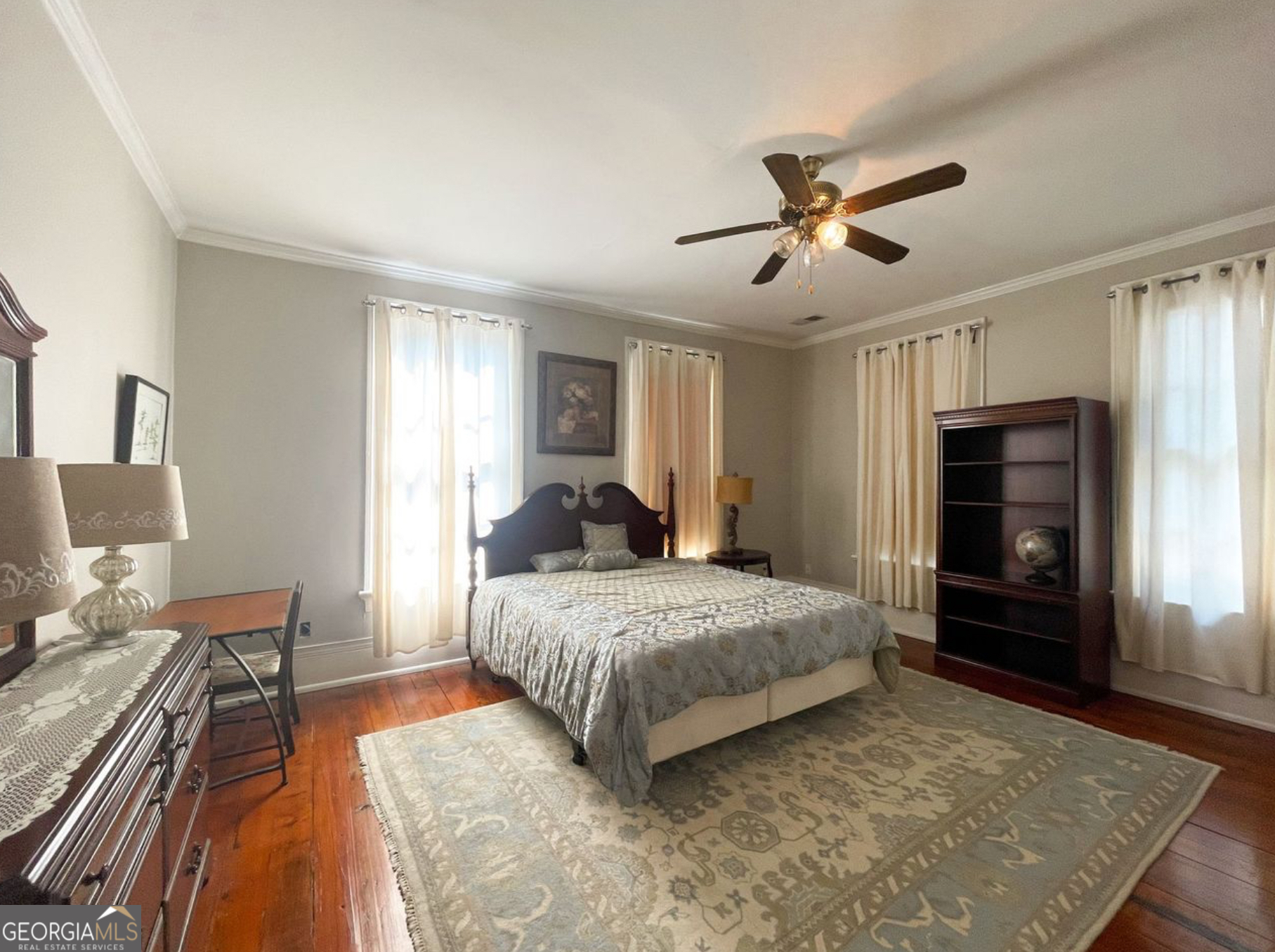 305 Orange Street Property Photo 22