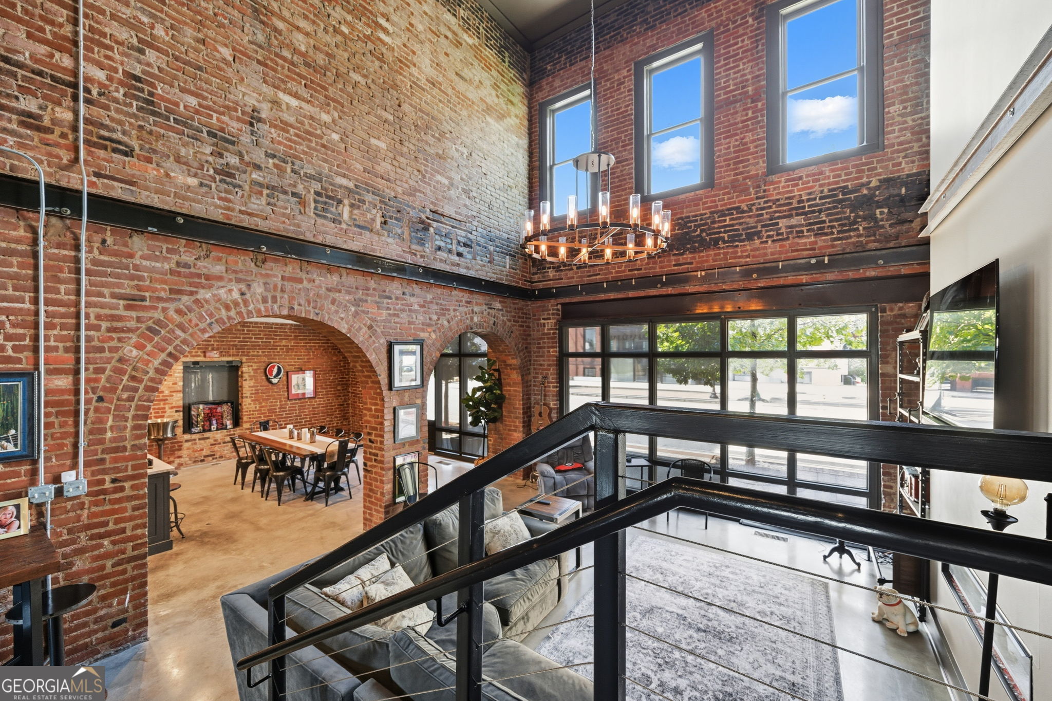 534 2nd Street Property Photo 1