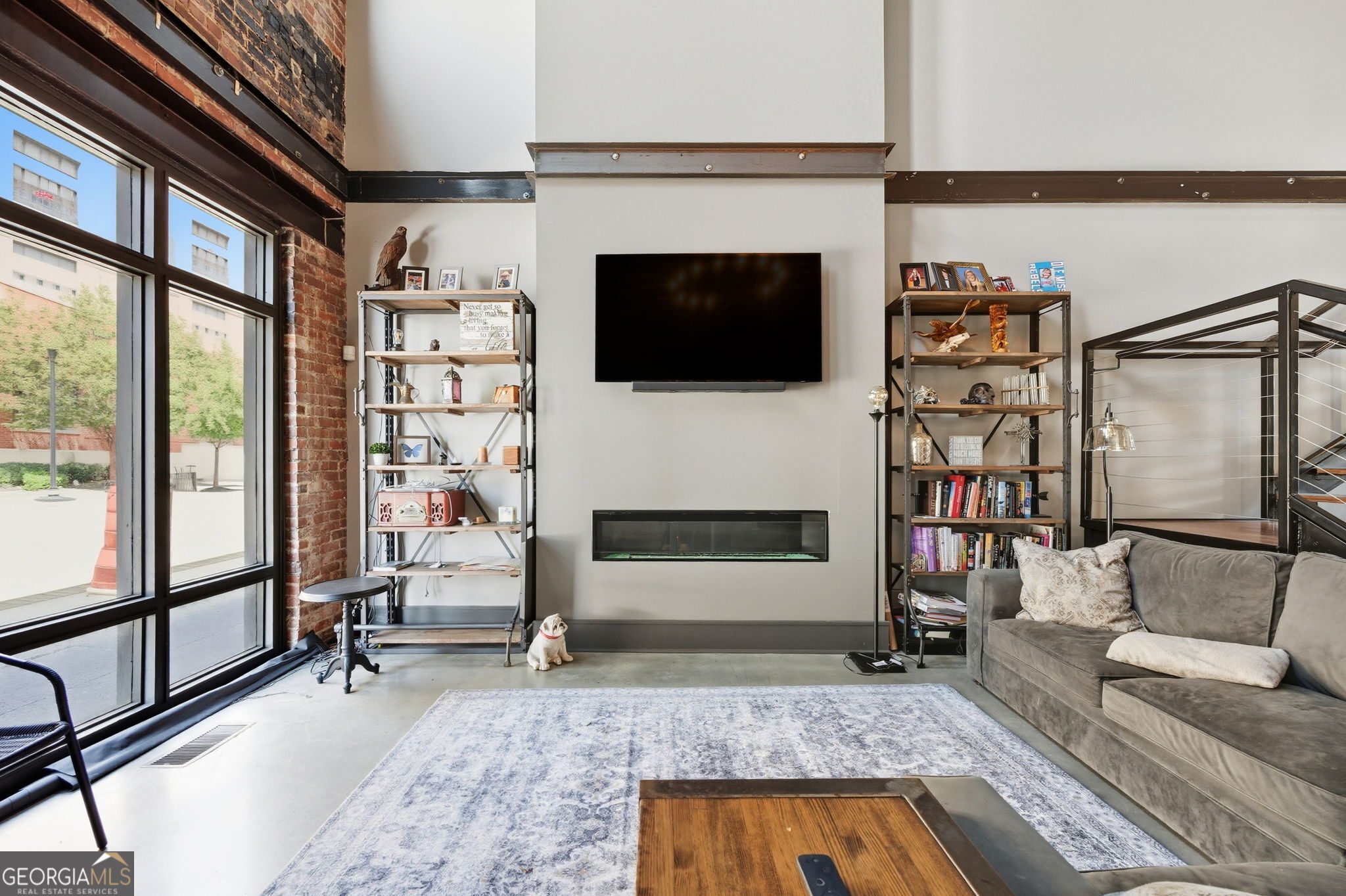 534 2nd Street Property Photo 9