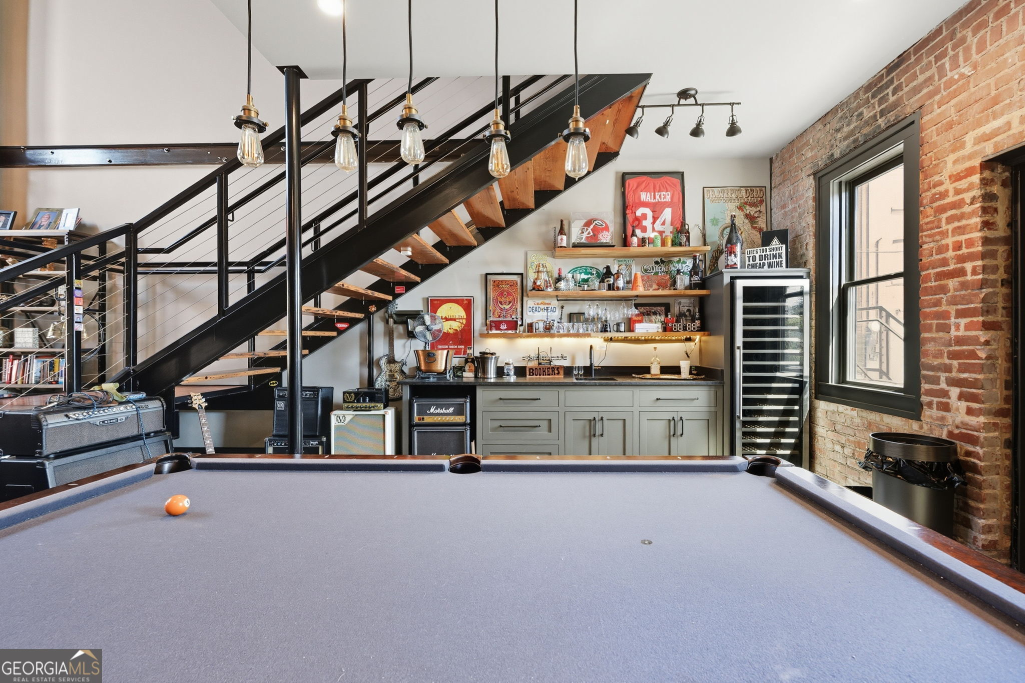 534 2nd Street Property Photo 13