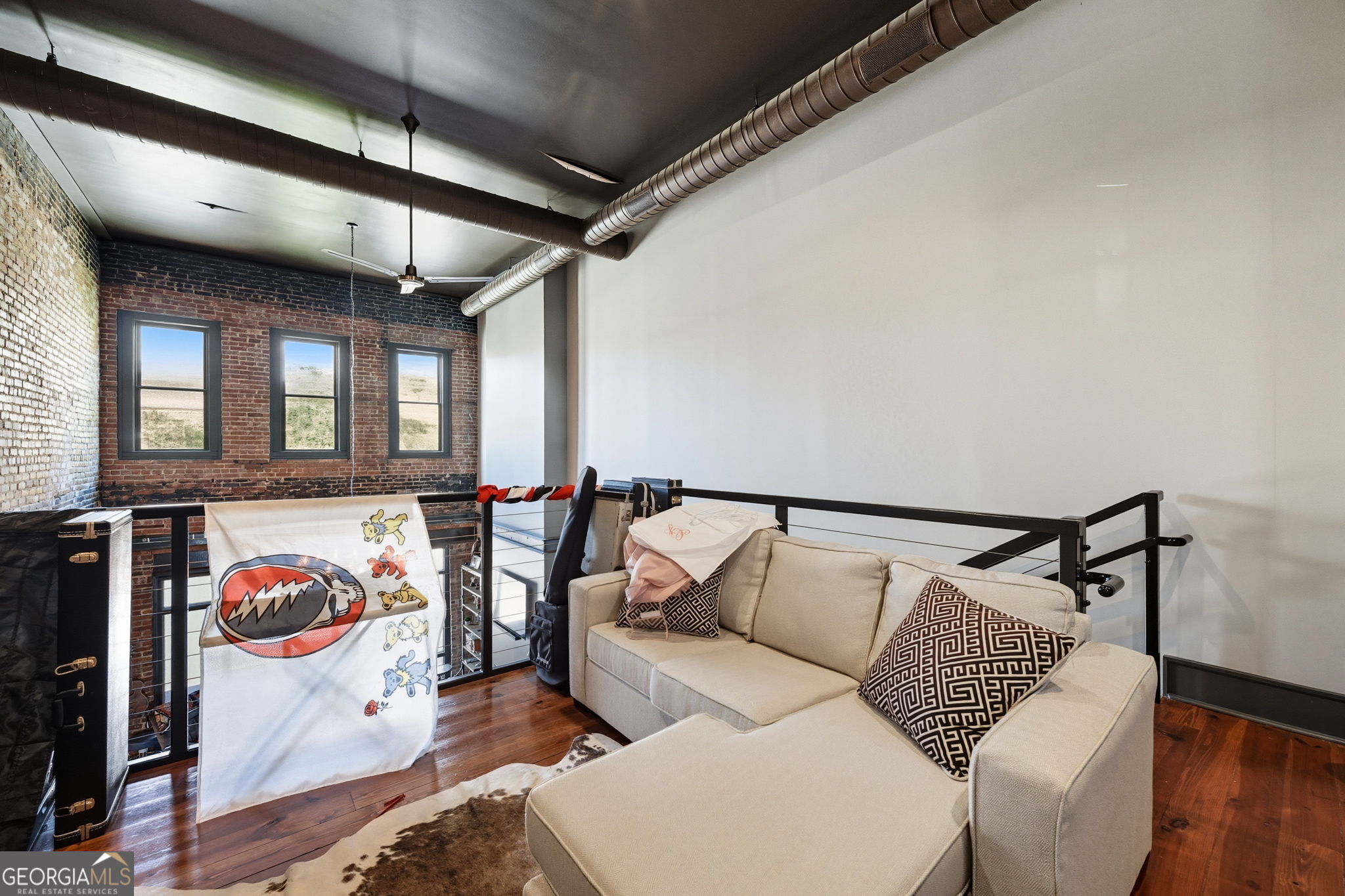 534 2nd Street Property Photo 17
