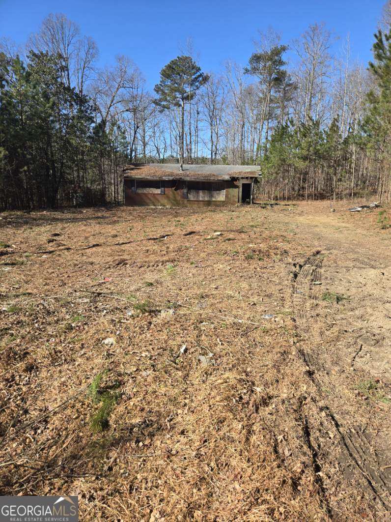 8025 Creekwood Drive Property Photo 1