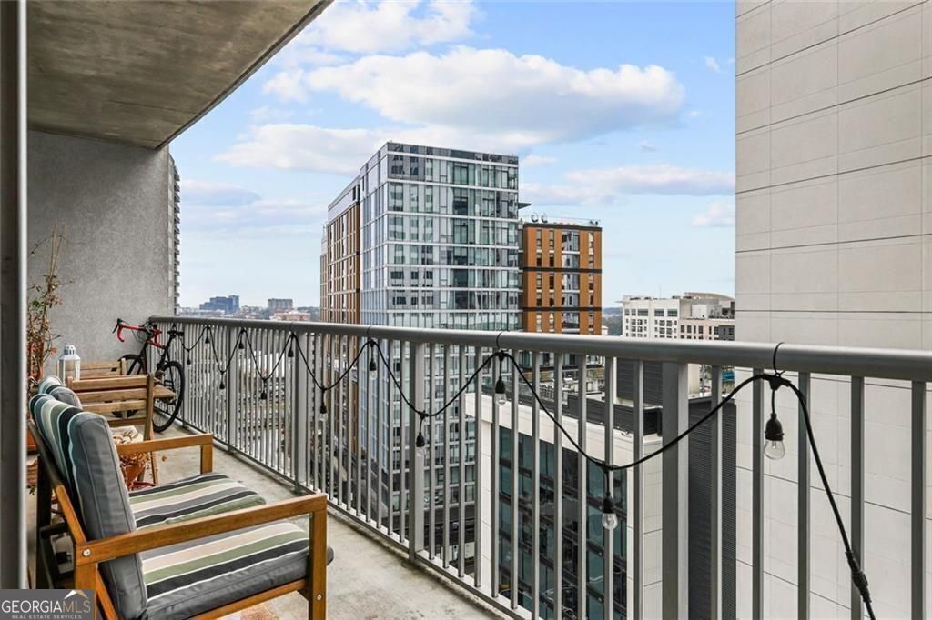 44 Peachtree Place NE # 1225 Property Photo 1