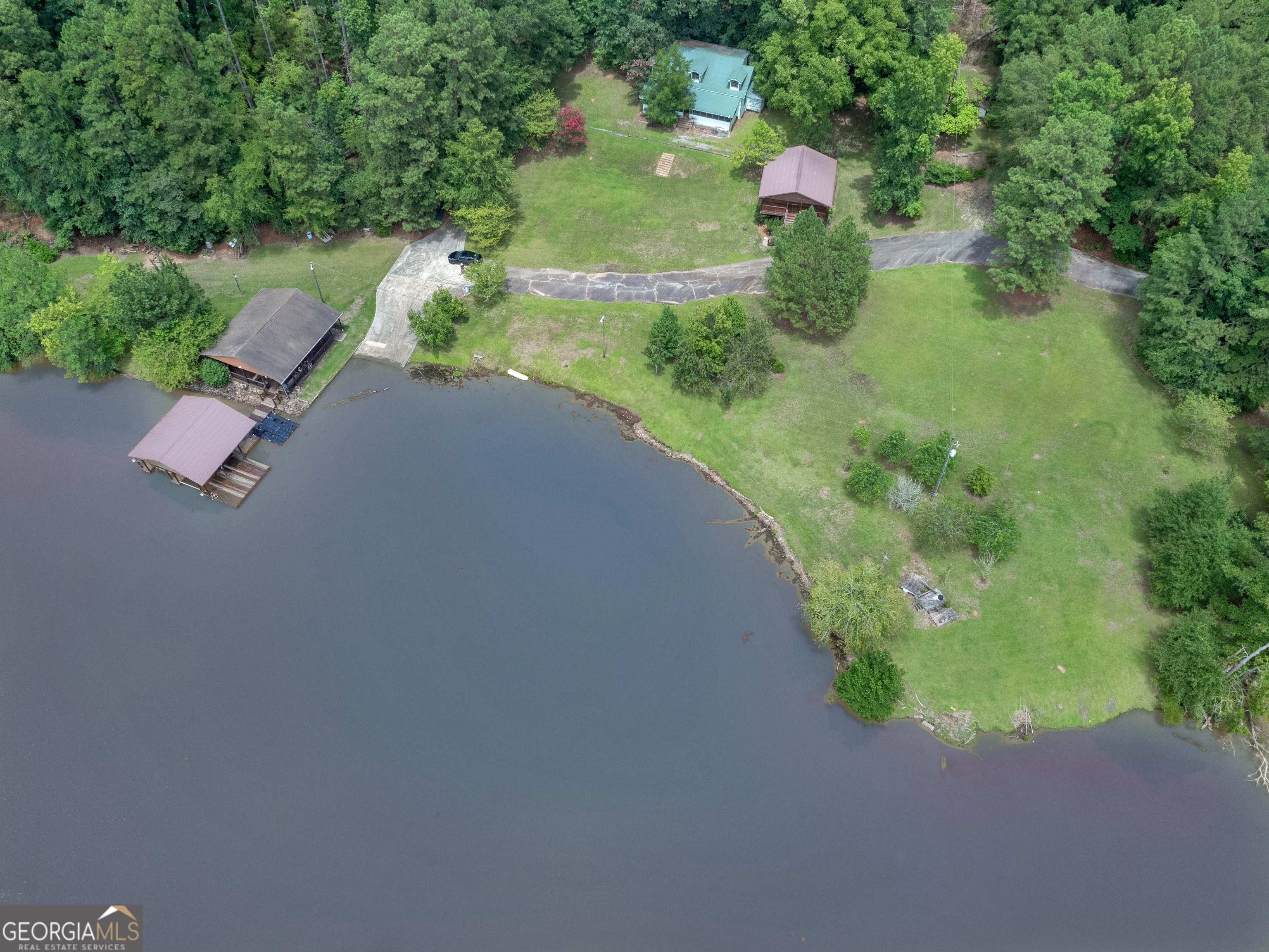800 Rocky Point Road Property Photo 1