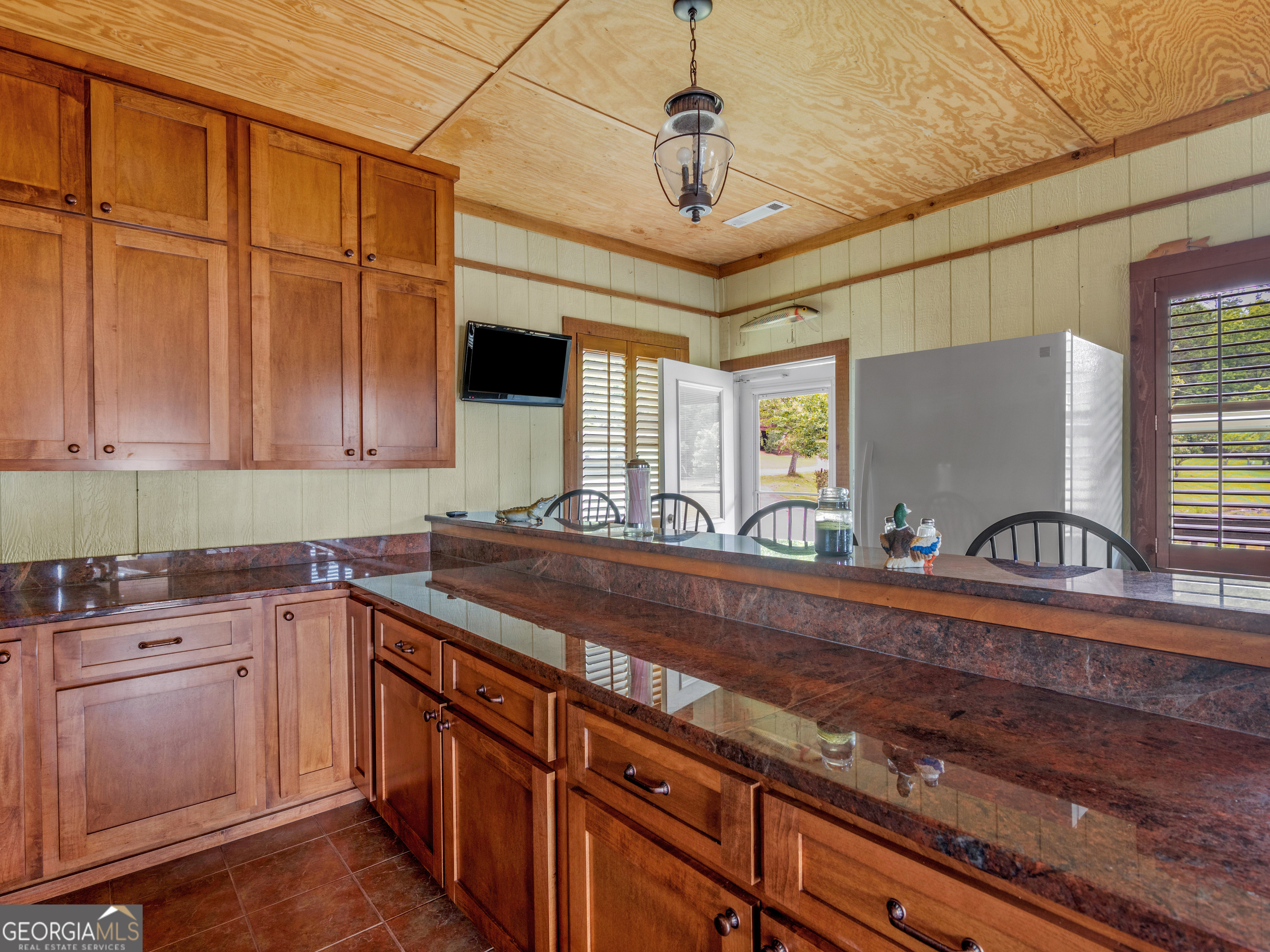 800 Rocky Point Road Property Photo 5