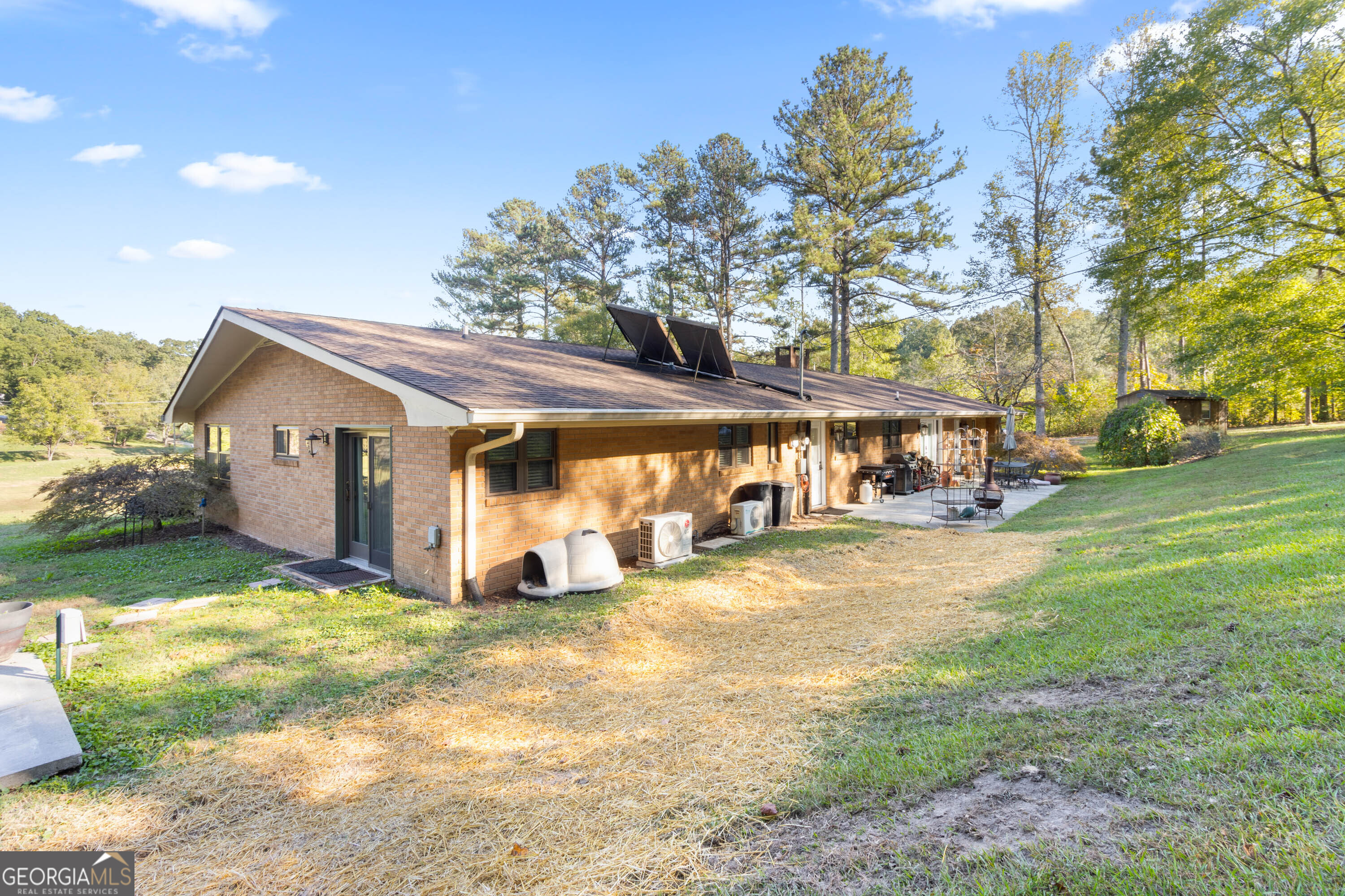 1208 Johnson Road Property Photo 3