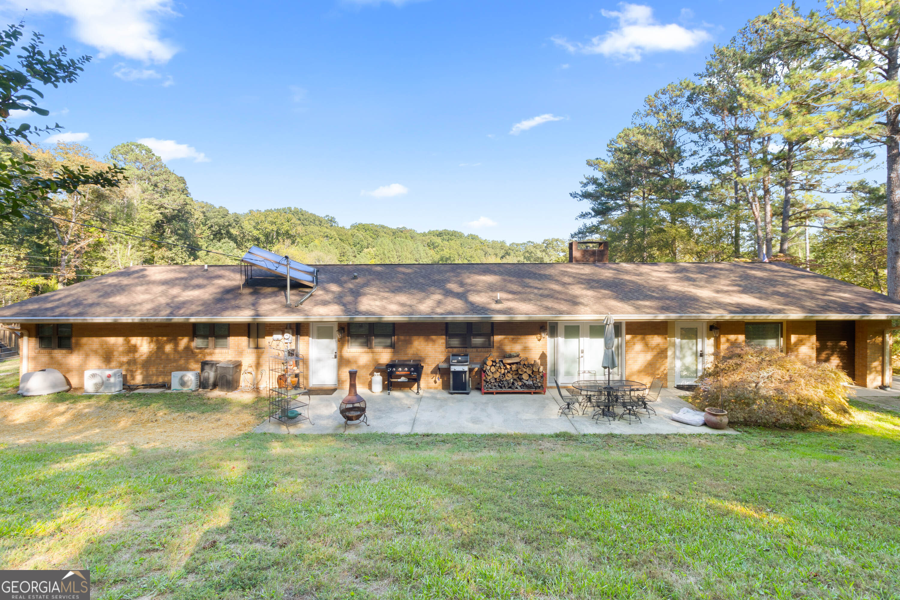 1208 Johnson Road Property Photo 4