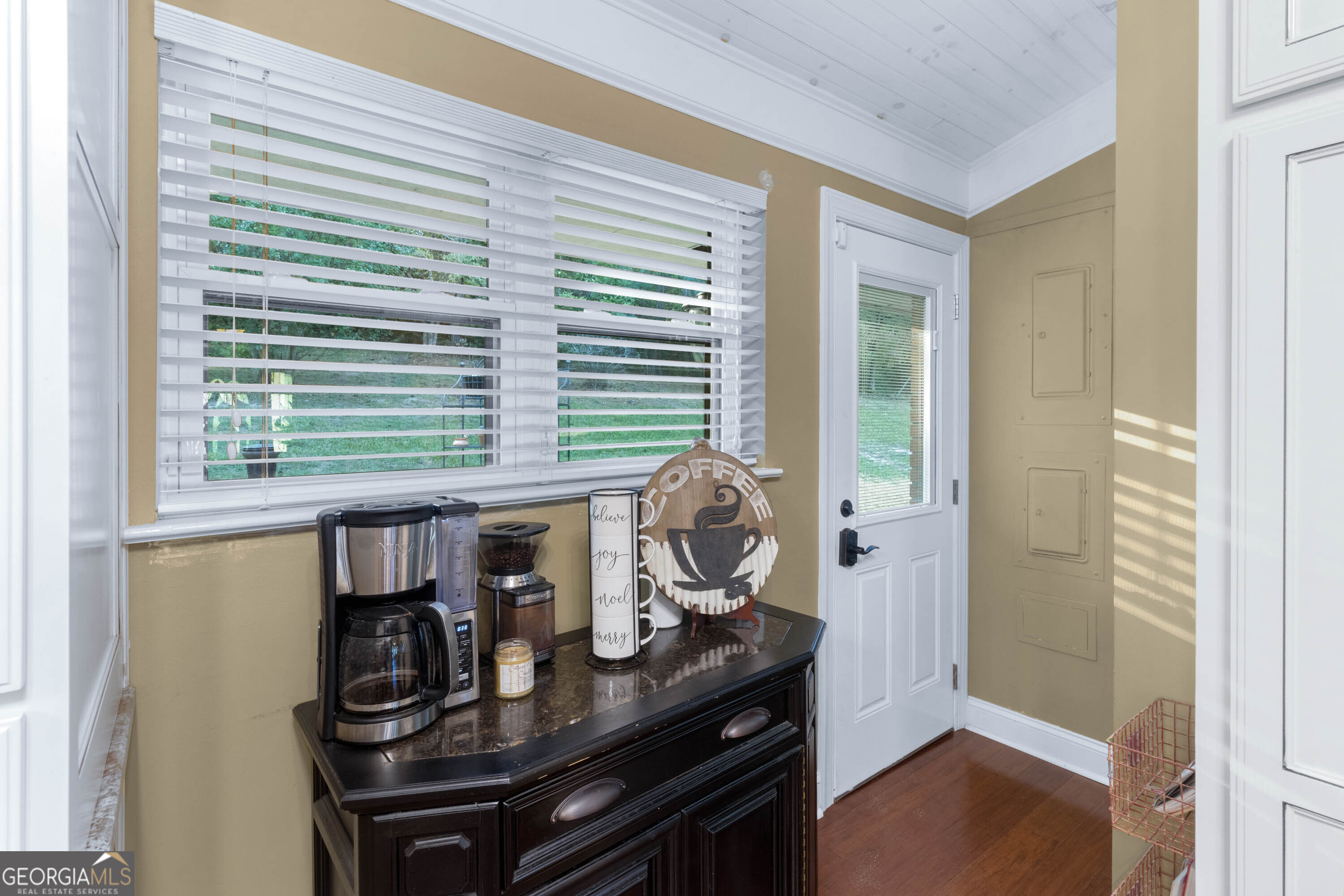 1208 Johnson Road Property Photo 23