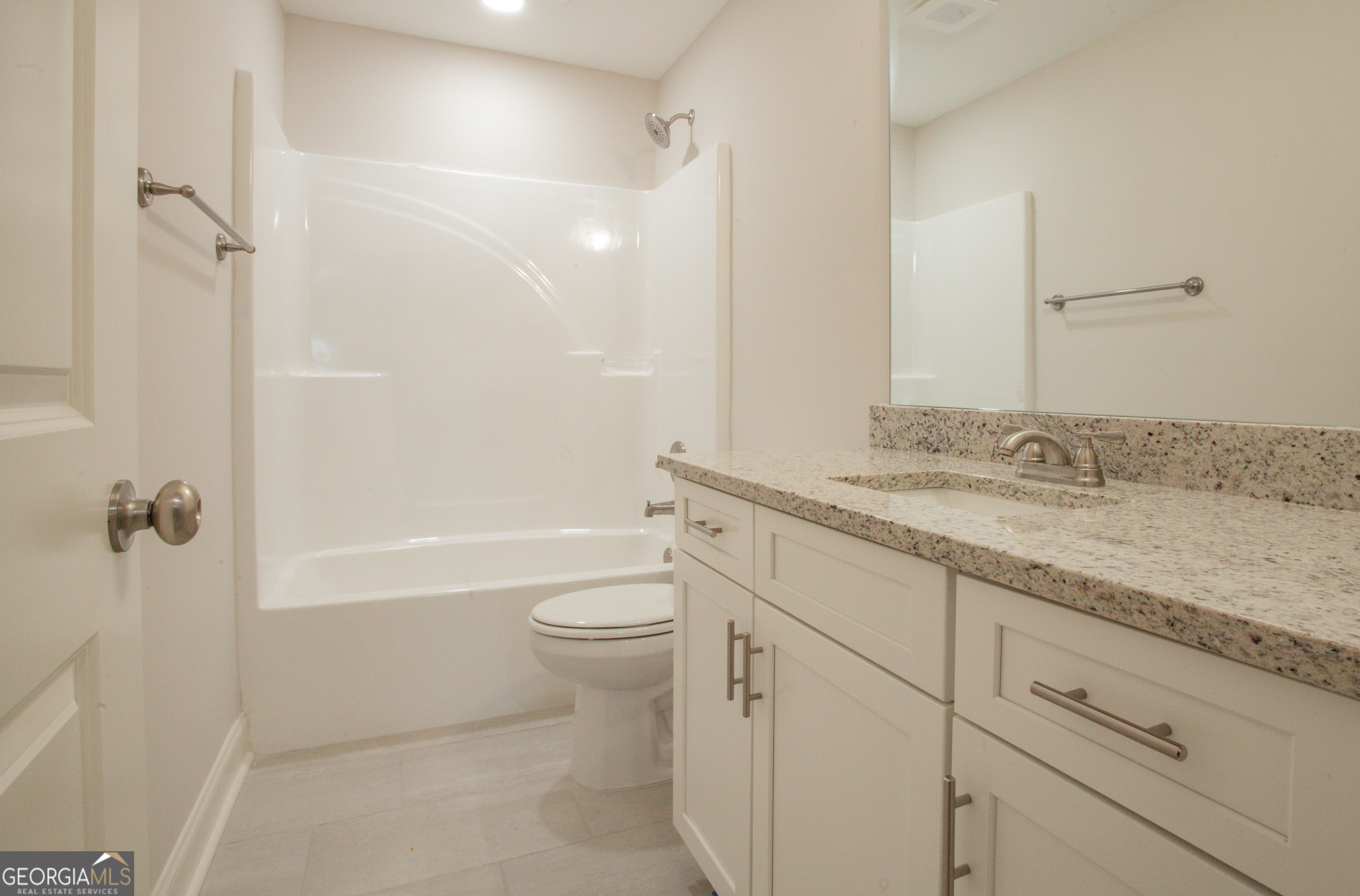 388 Maple View Drive Property Photo 14