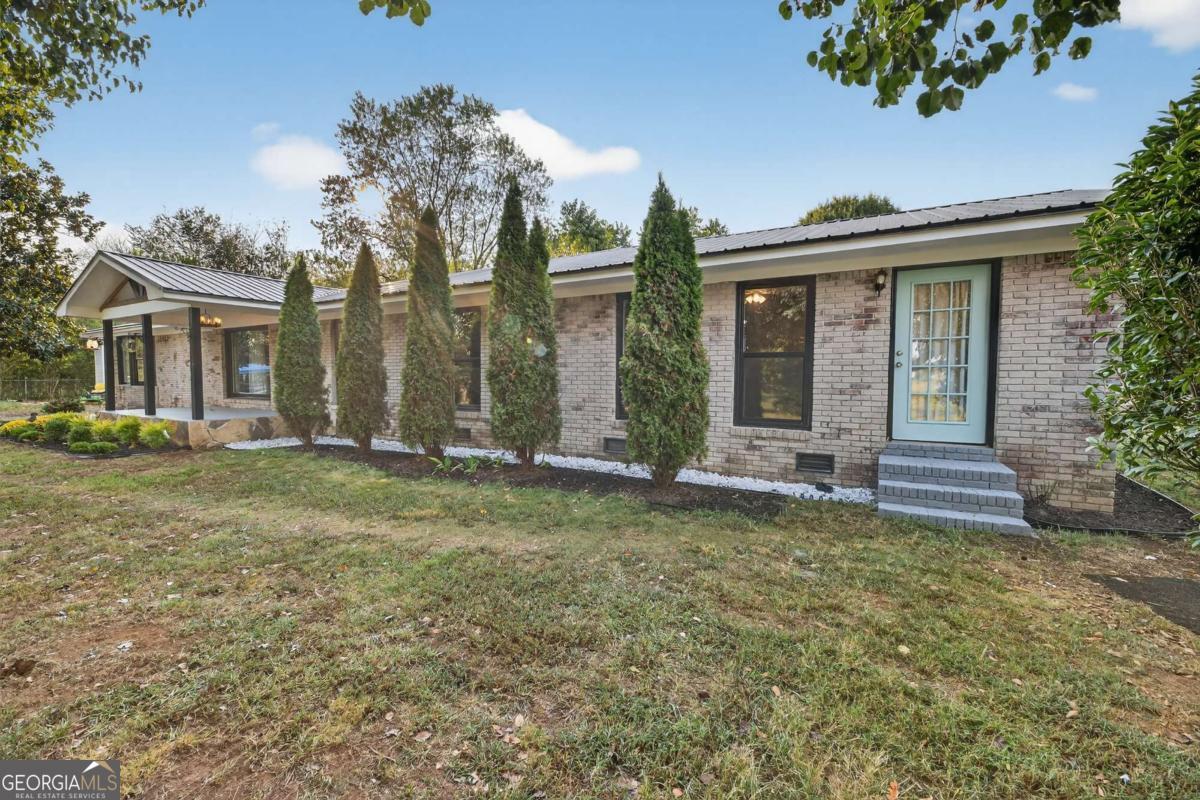 1943 Rome Road Sw Property Photo 3