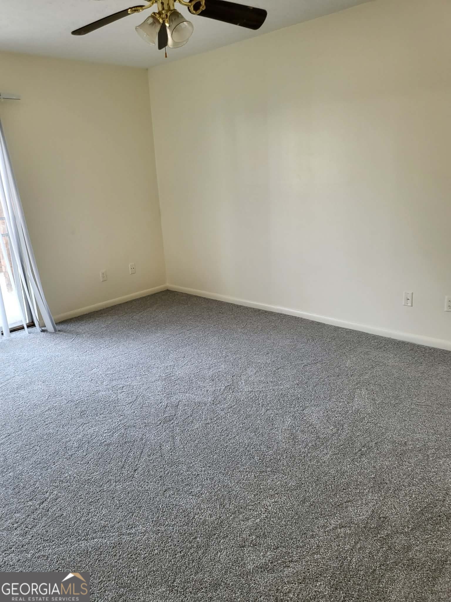 103 Westcliff Circle Apt A Property Photo 3