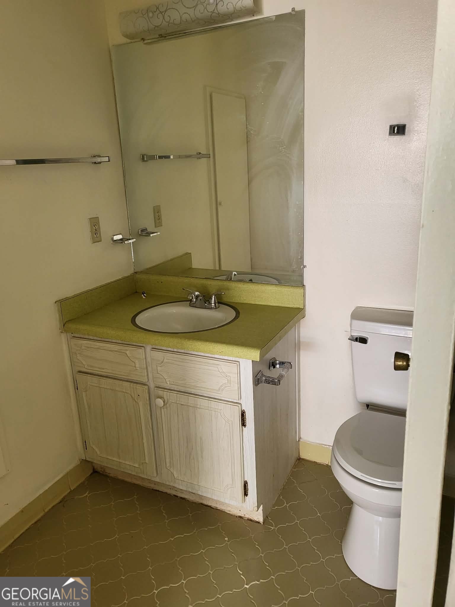 103 Westcliff Circle Apt A Property Photo 9