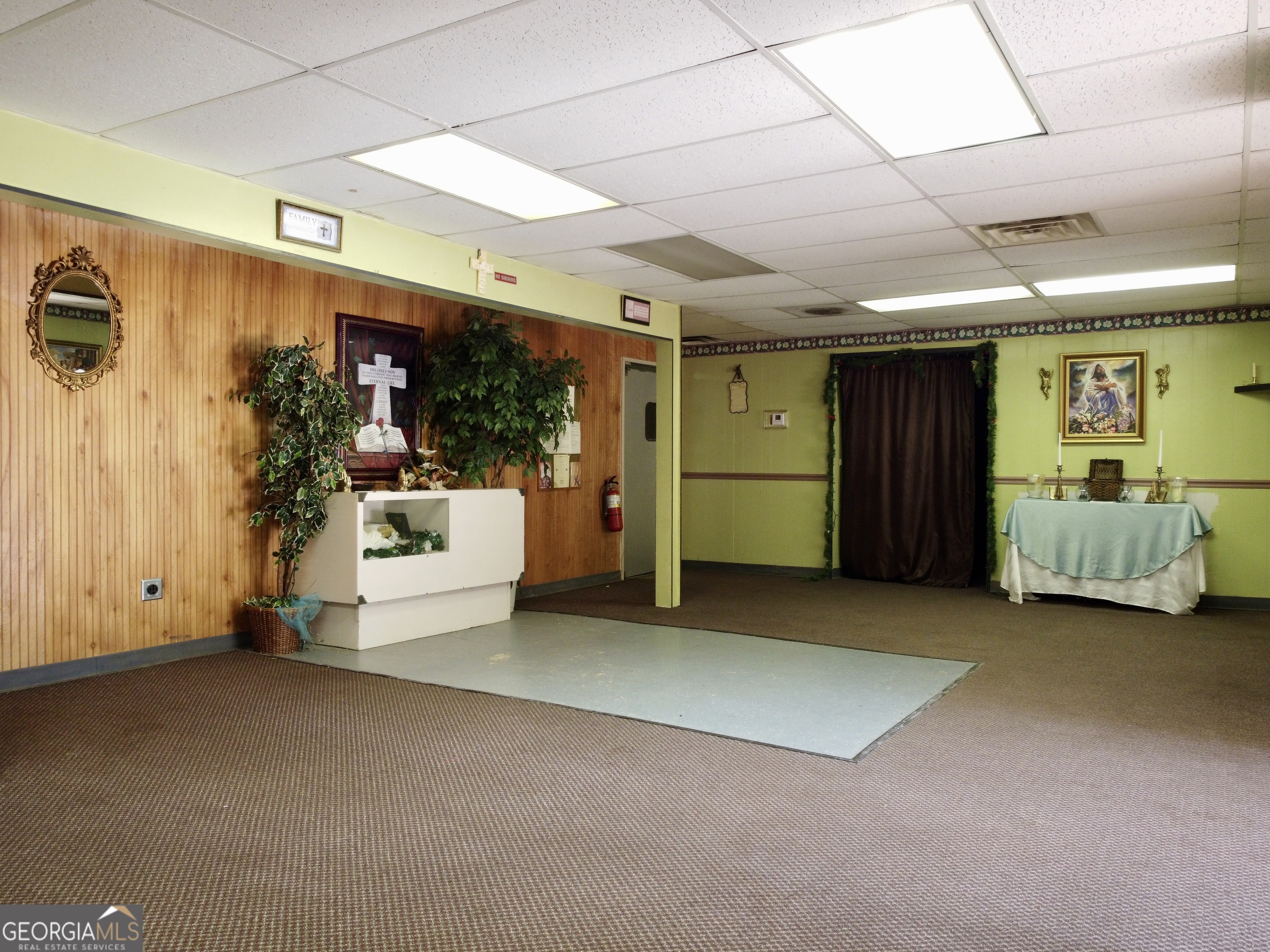 10423 Flat Shoals Road Property Photo 11