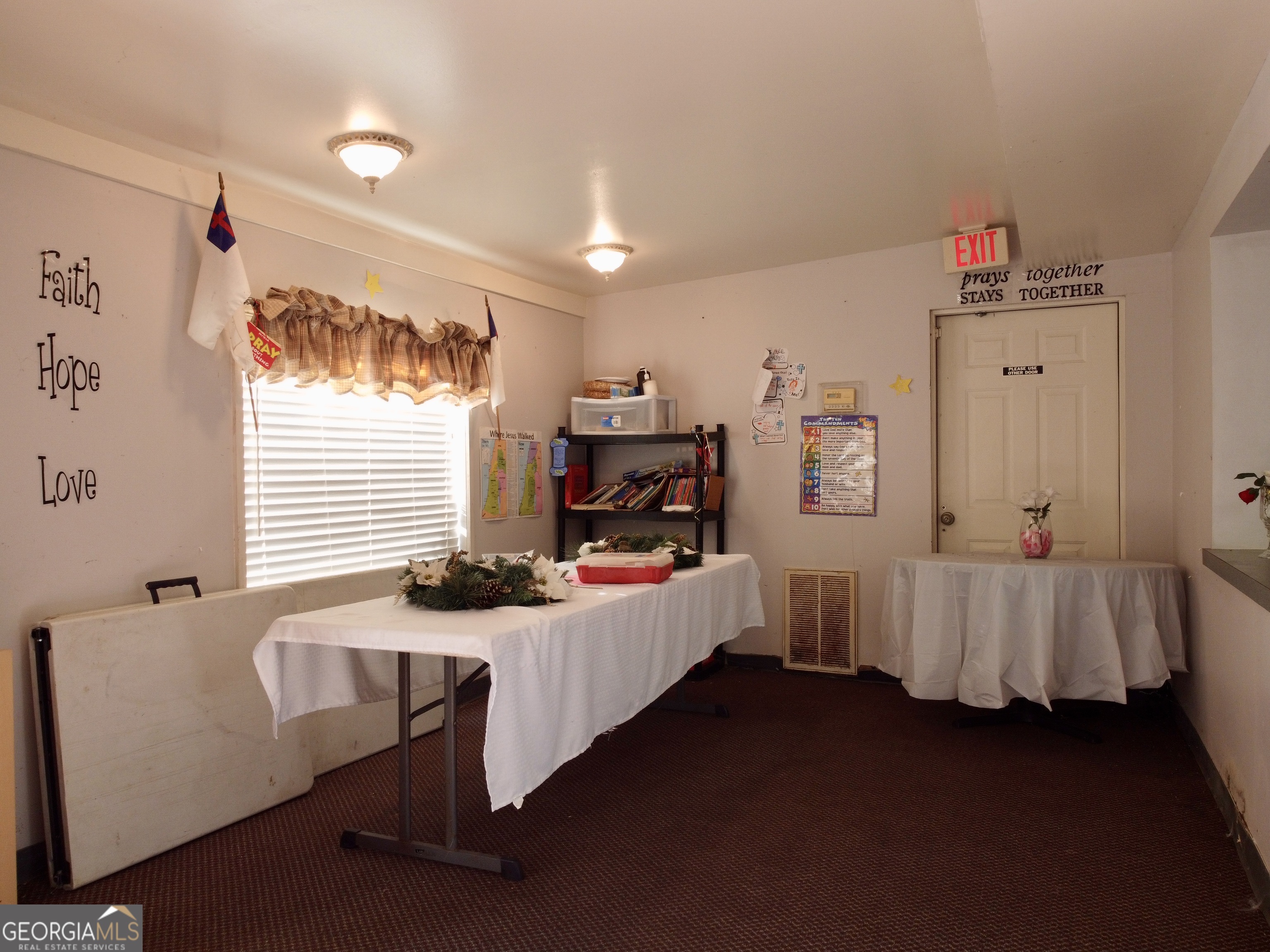 10423 Flat Shoals Road Property Photo 12