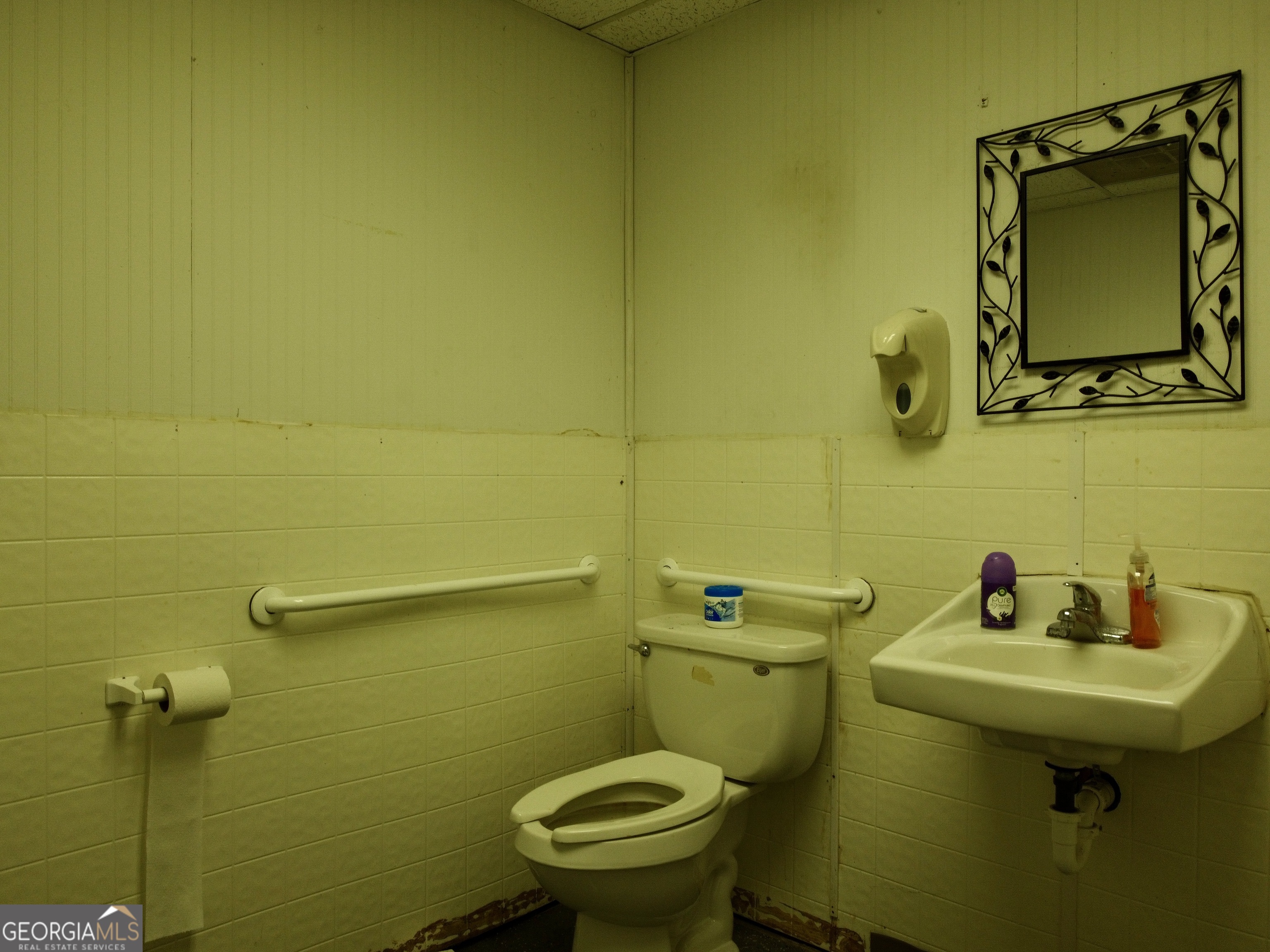 10423 Flat Shoals Road Property Photo 20
