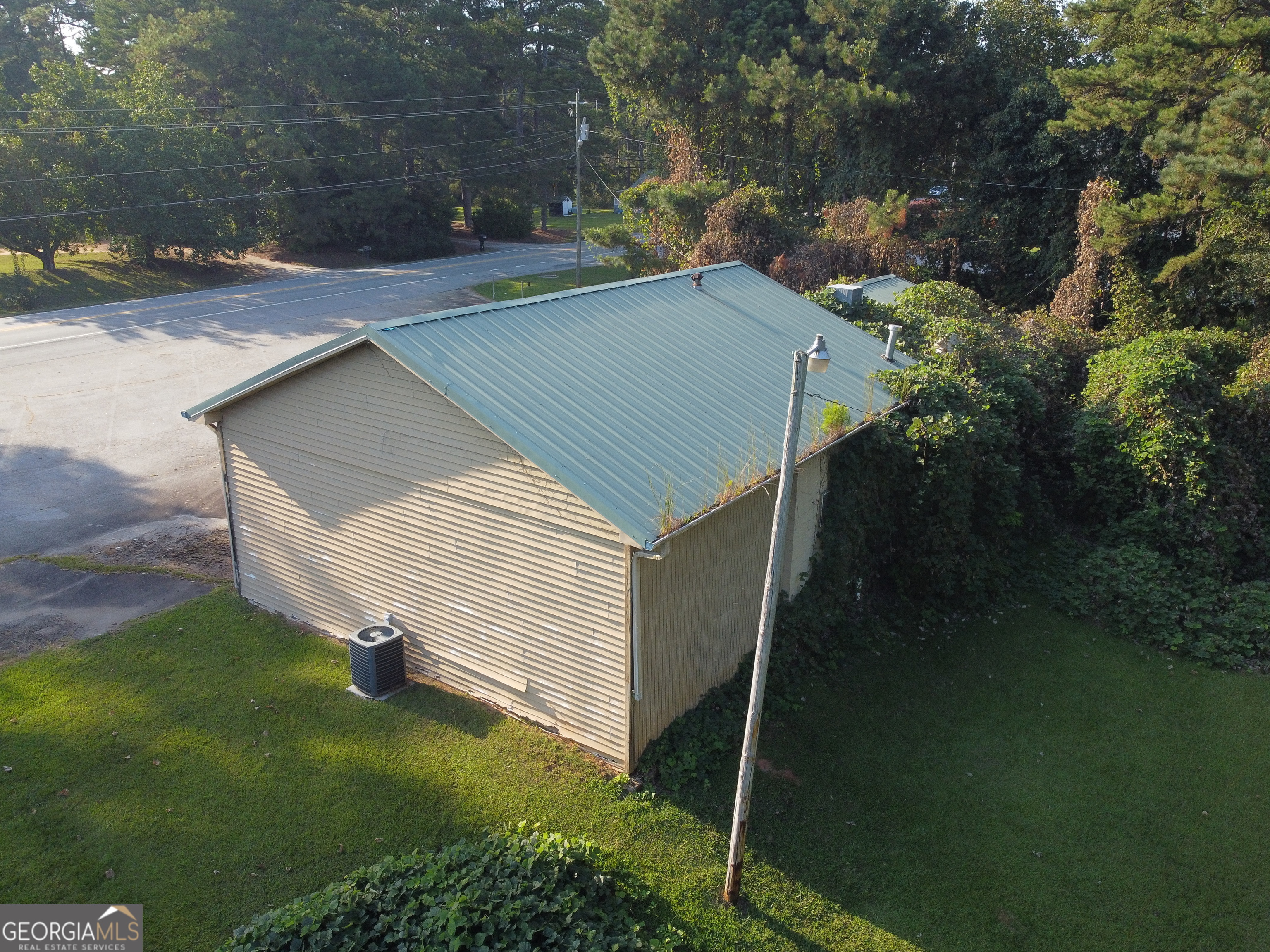 10423 Flat Shoals Road Property Photo 32