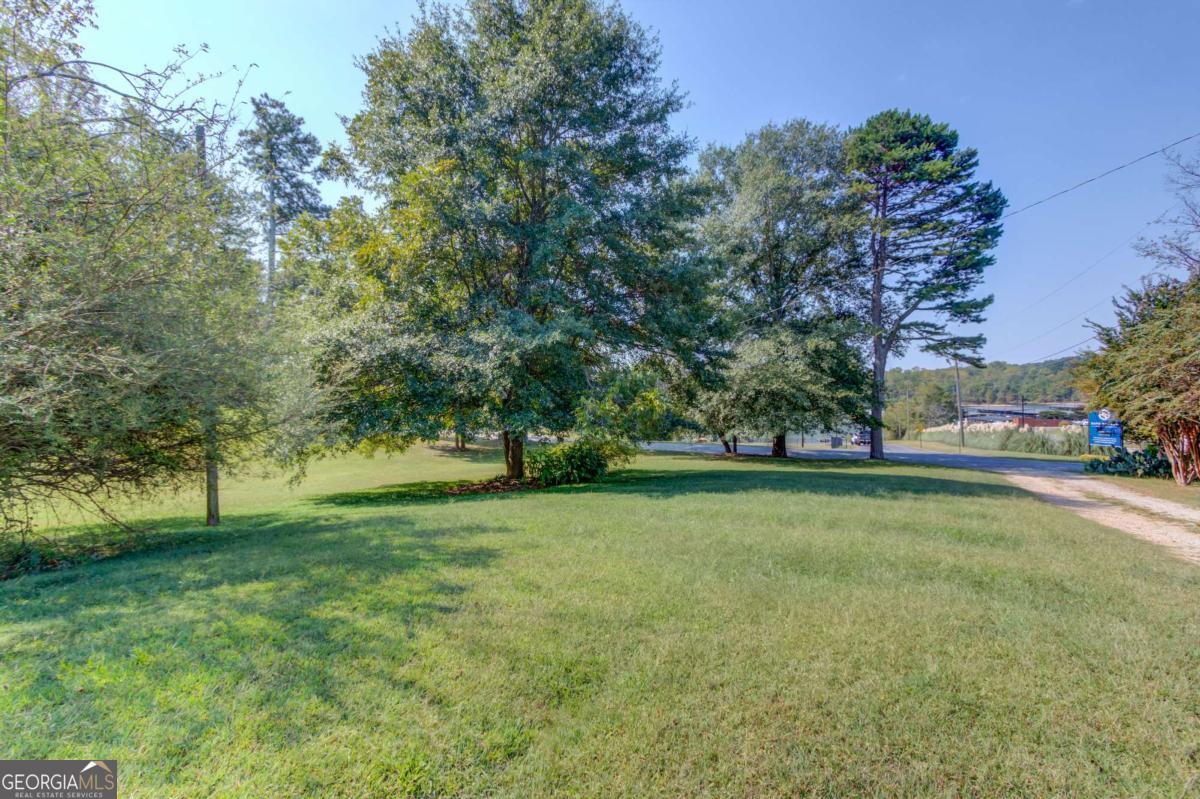 6184 Mitchell Street Property Photo 3
