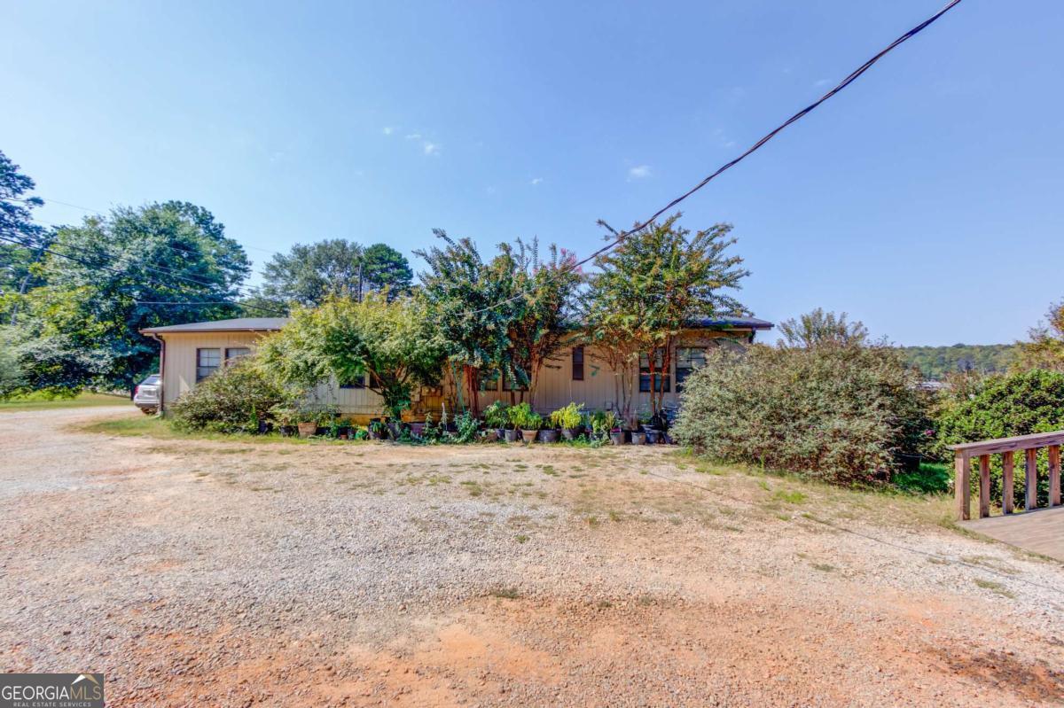 6184 Mitchell Street Property Photo 11