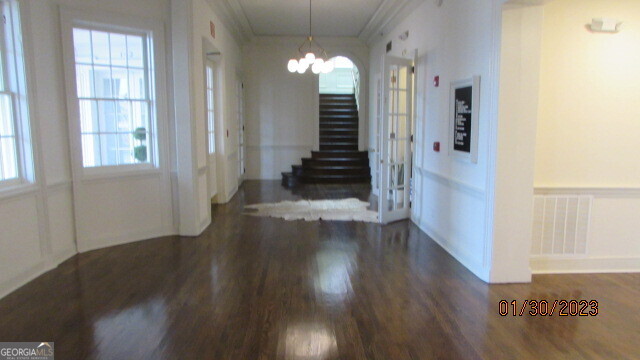 Suite 300 Property Photo 5