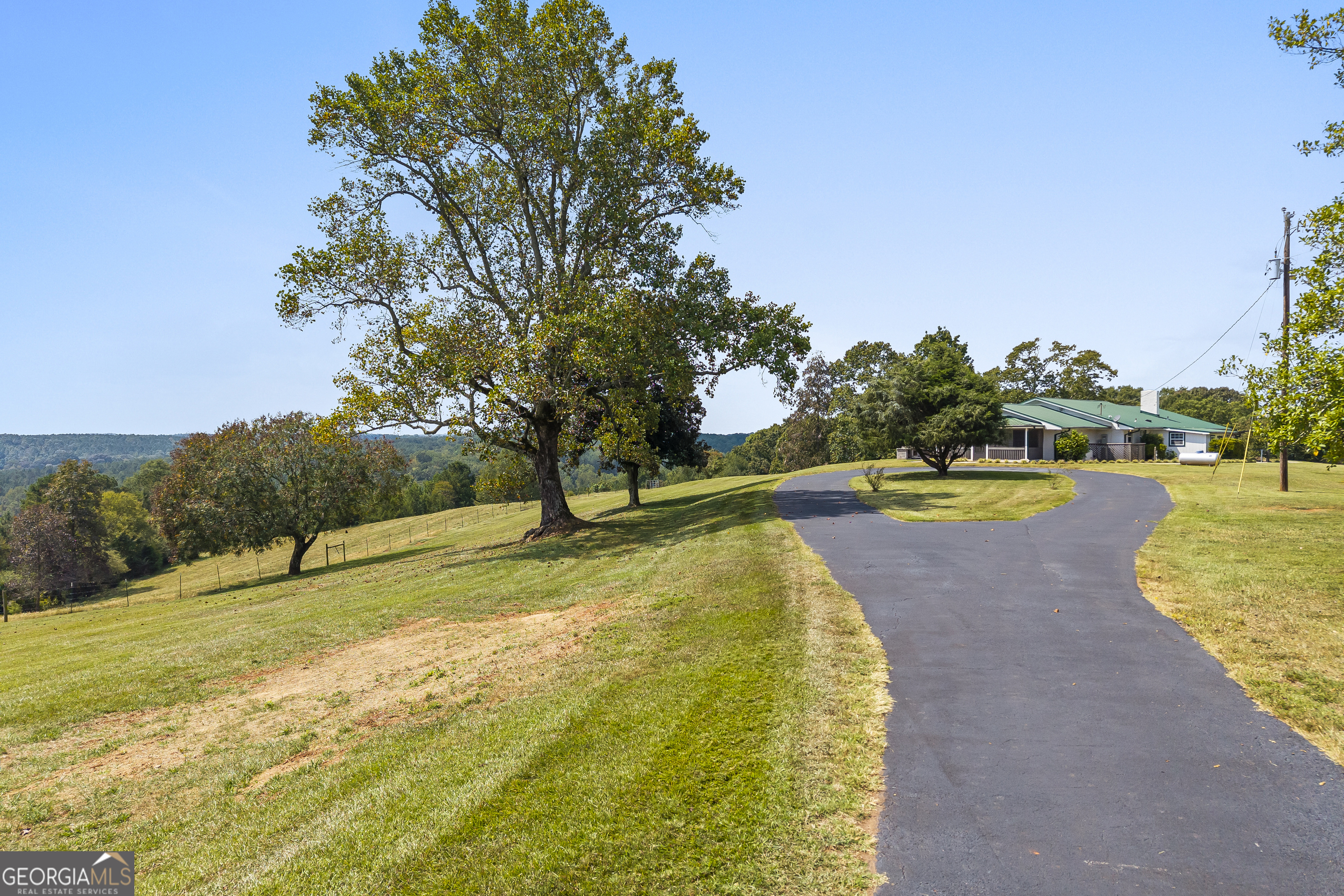 530 Fincher Drive Property Photo 1