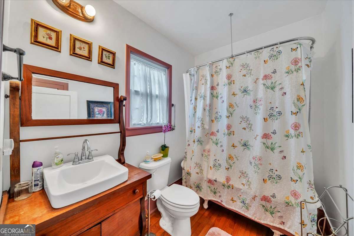 212 E Union Street Property Photo 24