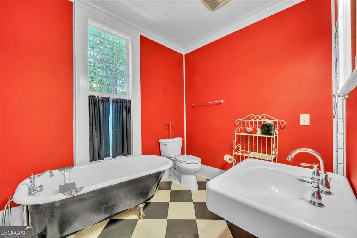 212 E Union Street Property Photo 28