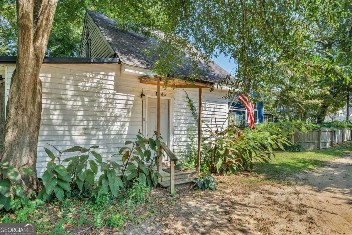 212 E Union Street Property Photo 62