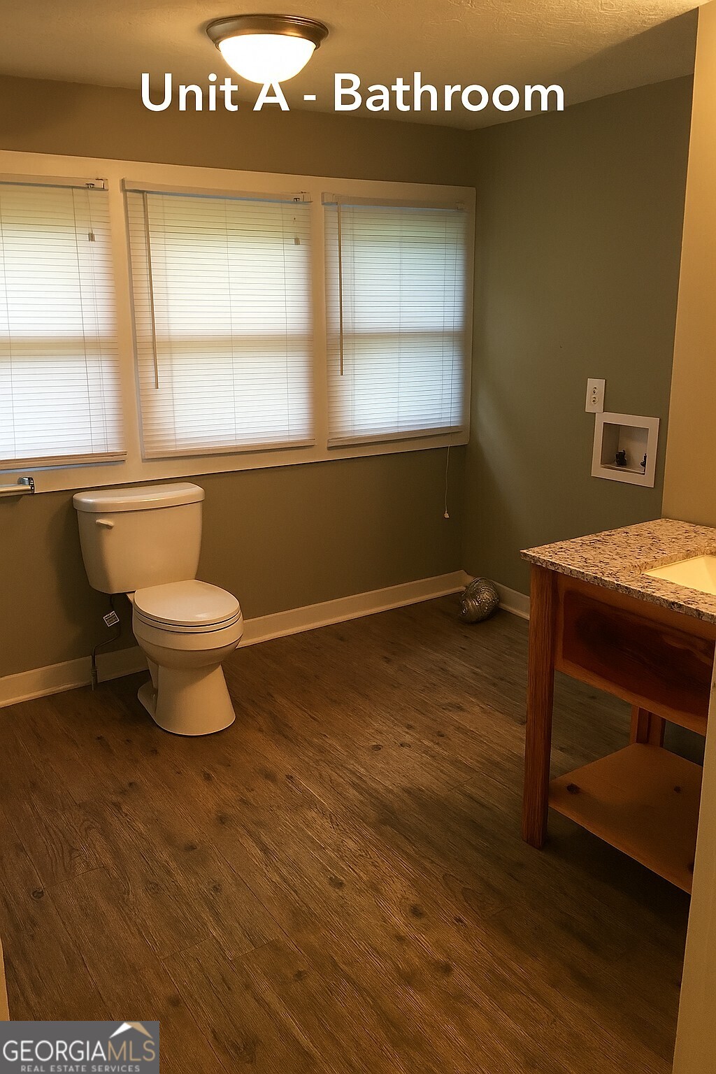 575 Vaughn Road Property Photo 11