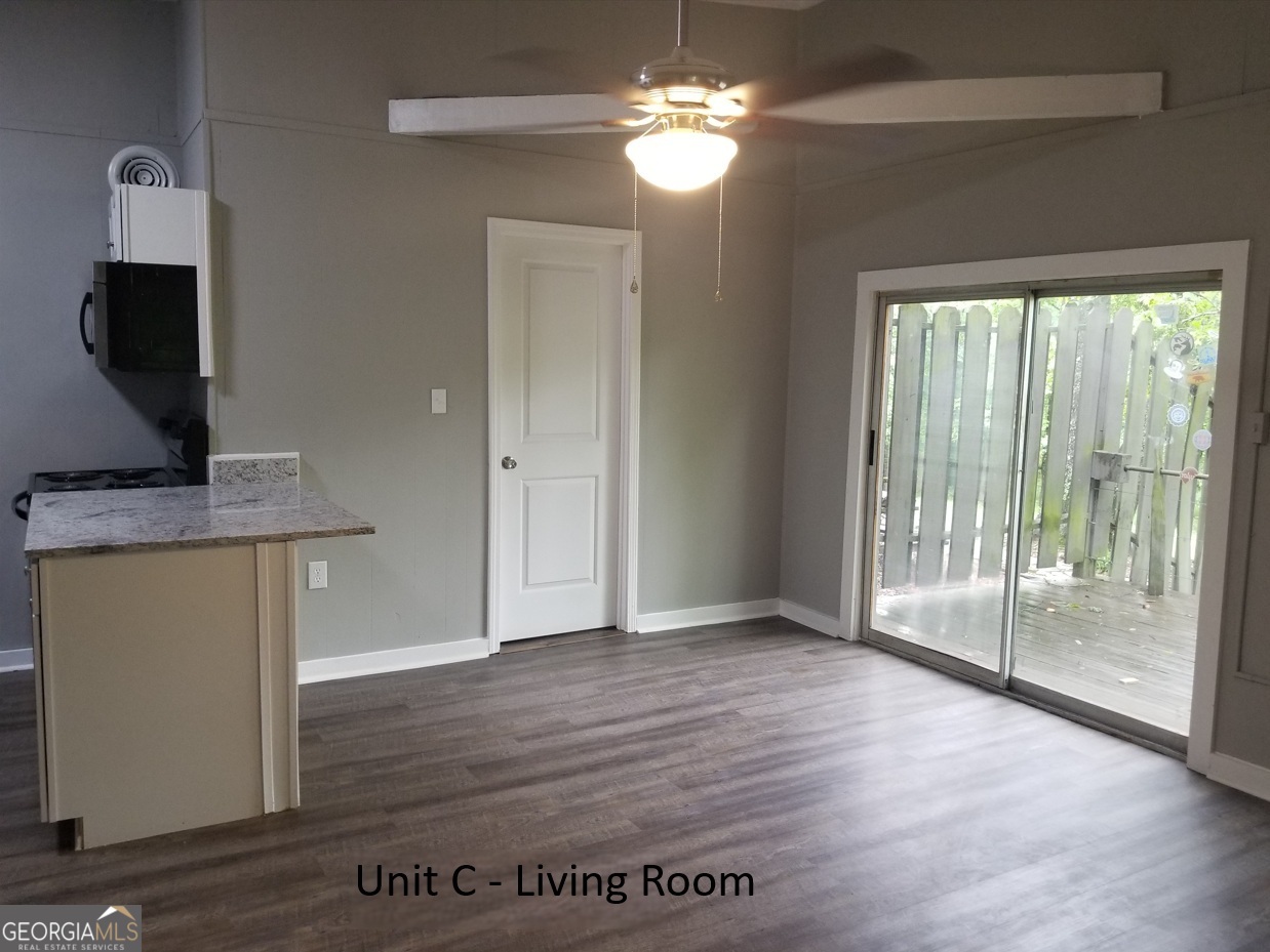 575 Vaughn Road Property Photo 15