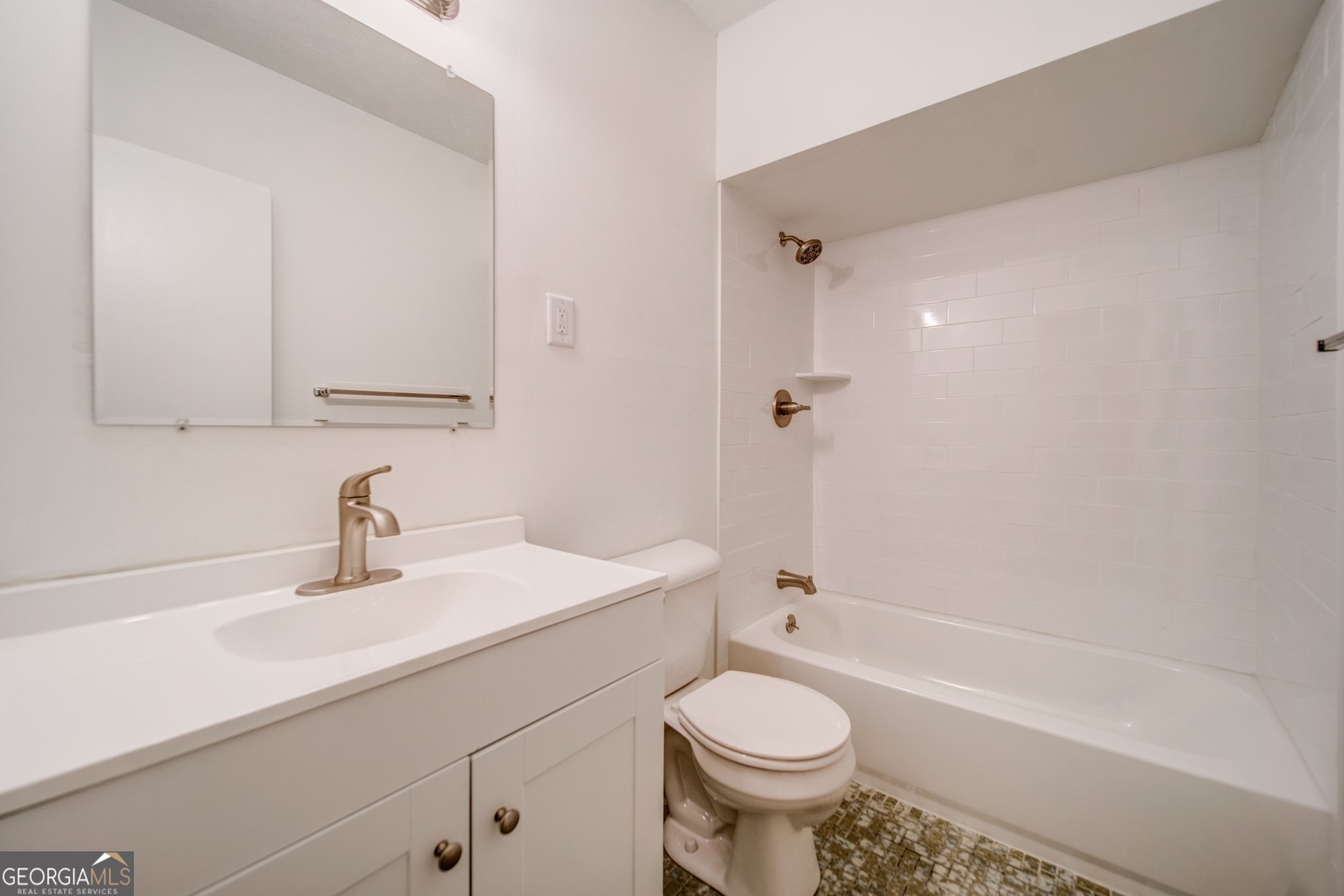 144 Jackson Street Property Photo 4