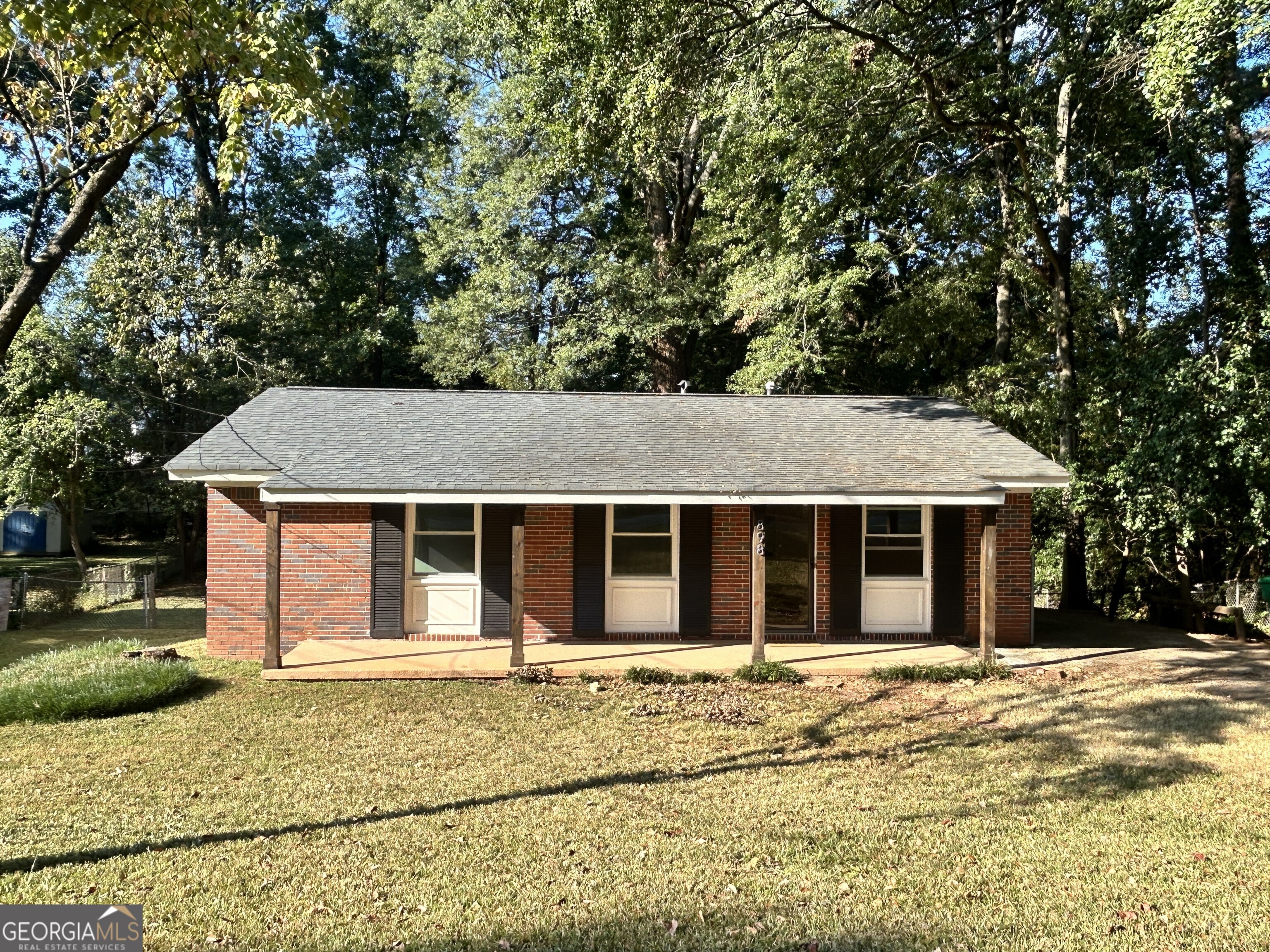 898 Verona Drive Property Photo 1