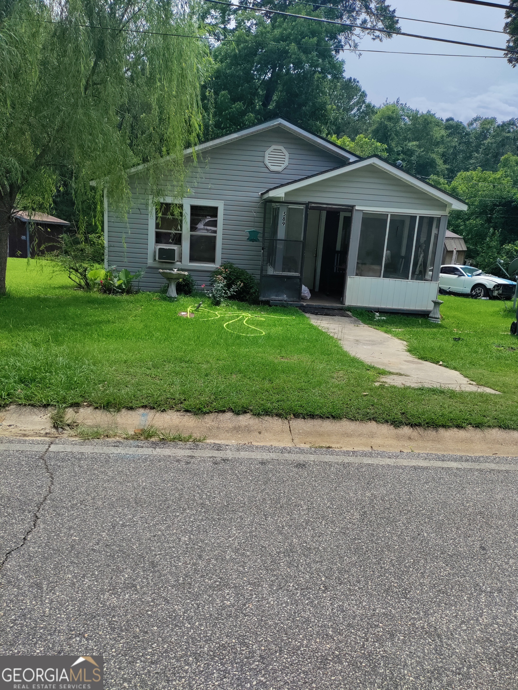 589 Liberia Street Nw Property Photo 1