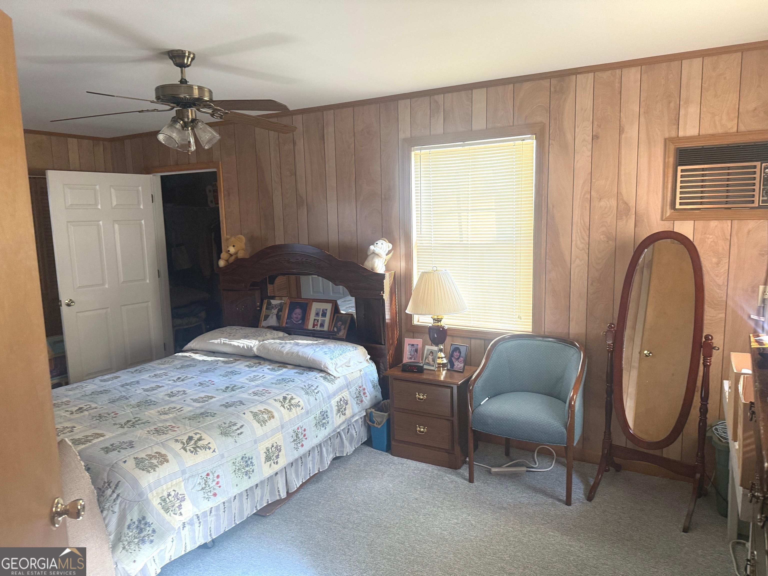 29 Cindy Parkway Property Photo 15