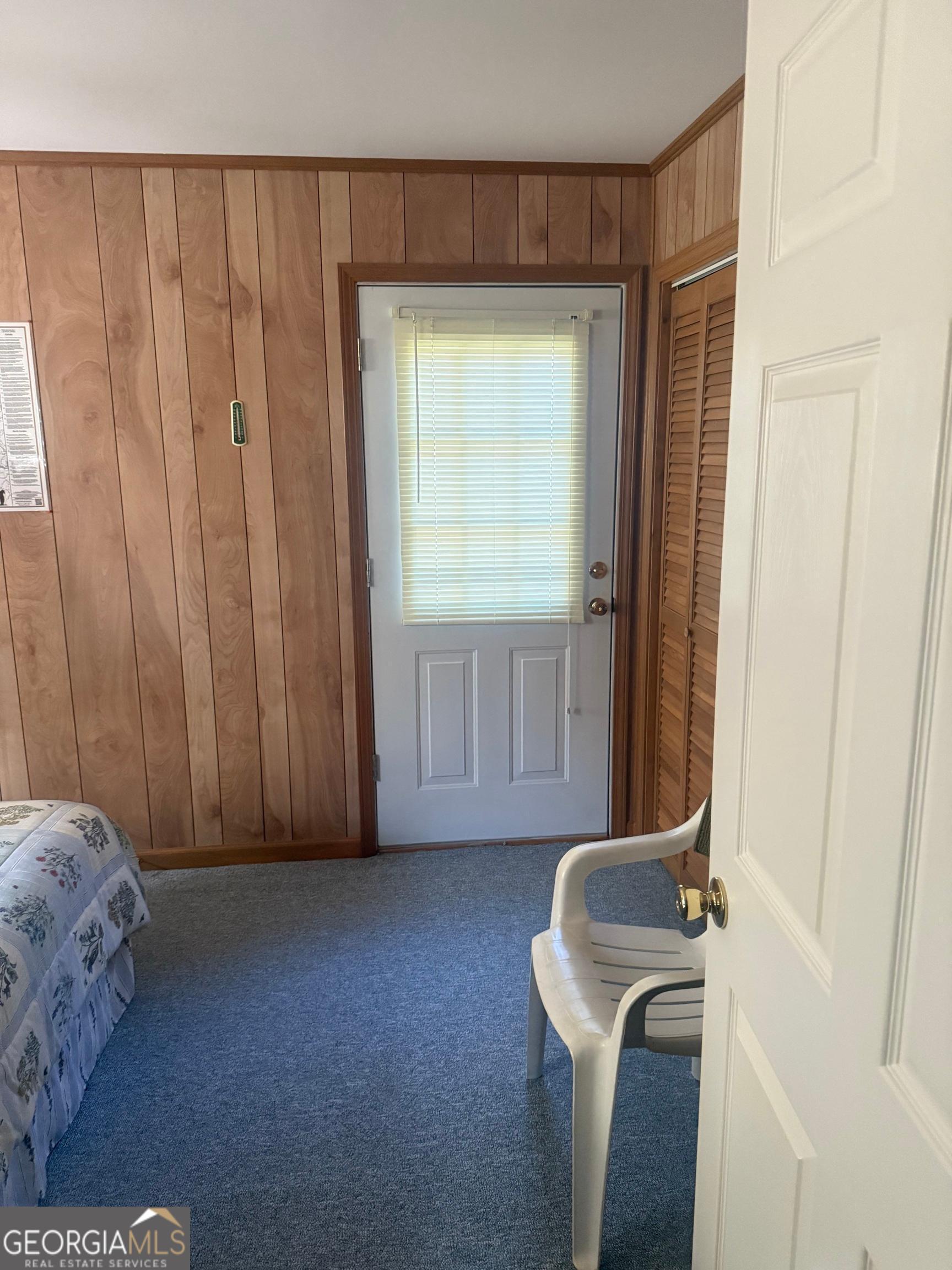 29 Cindy Parkway Property Photo 17