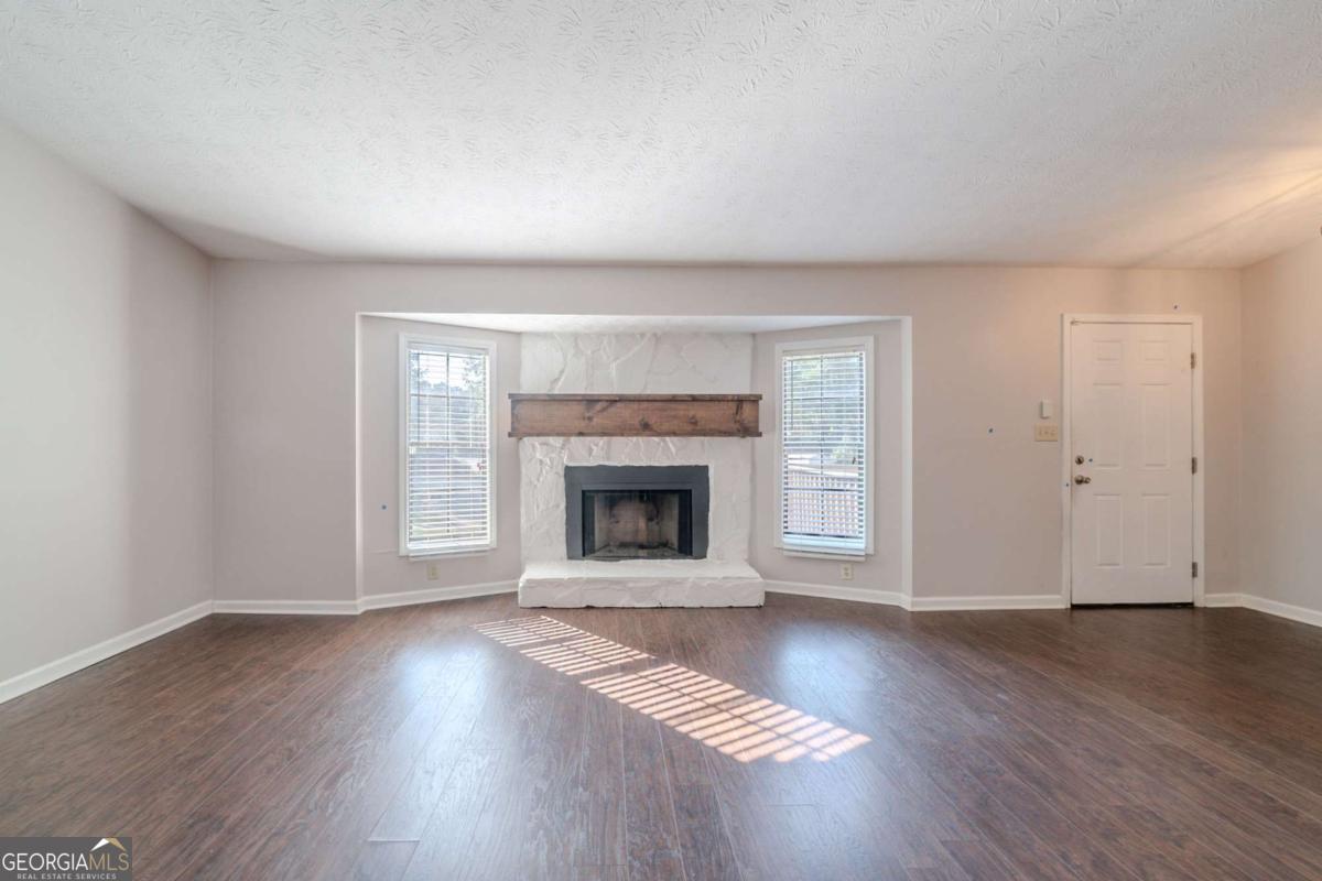4569 Iroquois Trail Property Photo 8