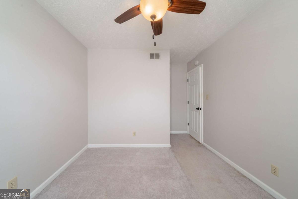 4569 Iroquois Trail Property Photo 17