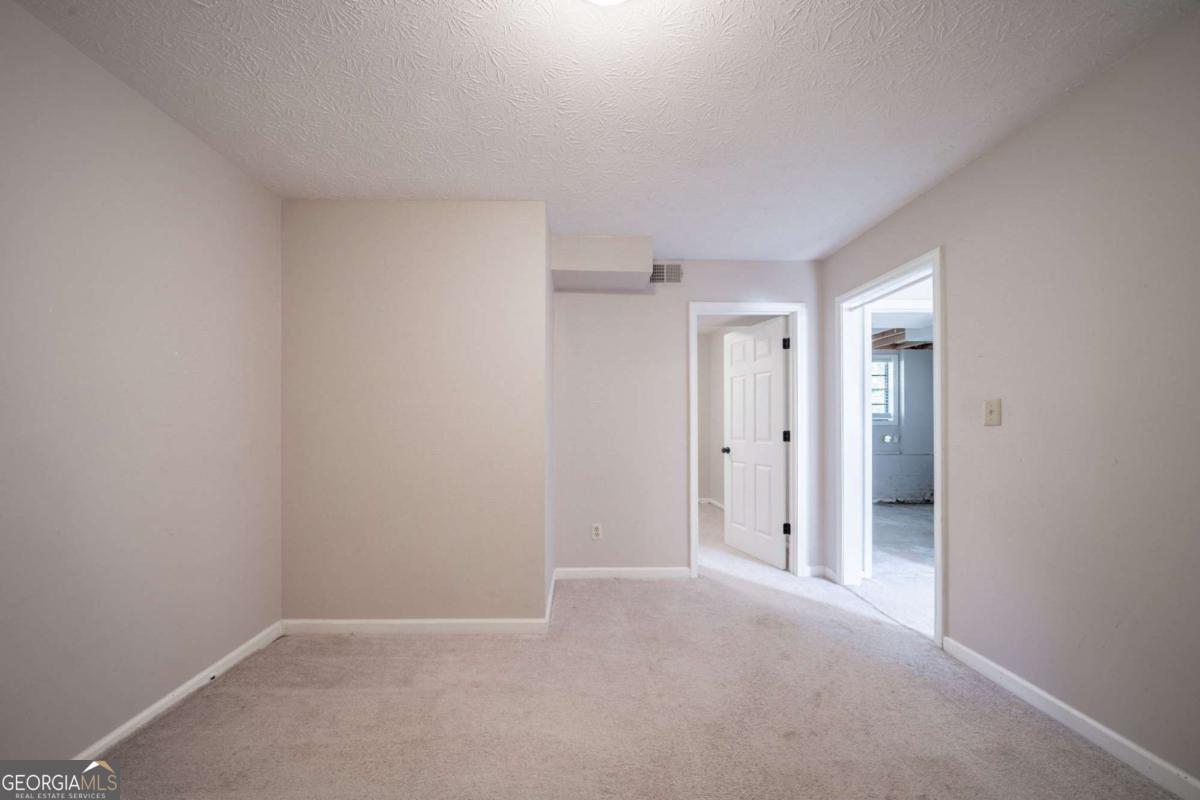 4569 Iroquois Trail Property Photo 23